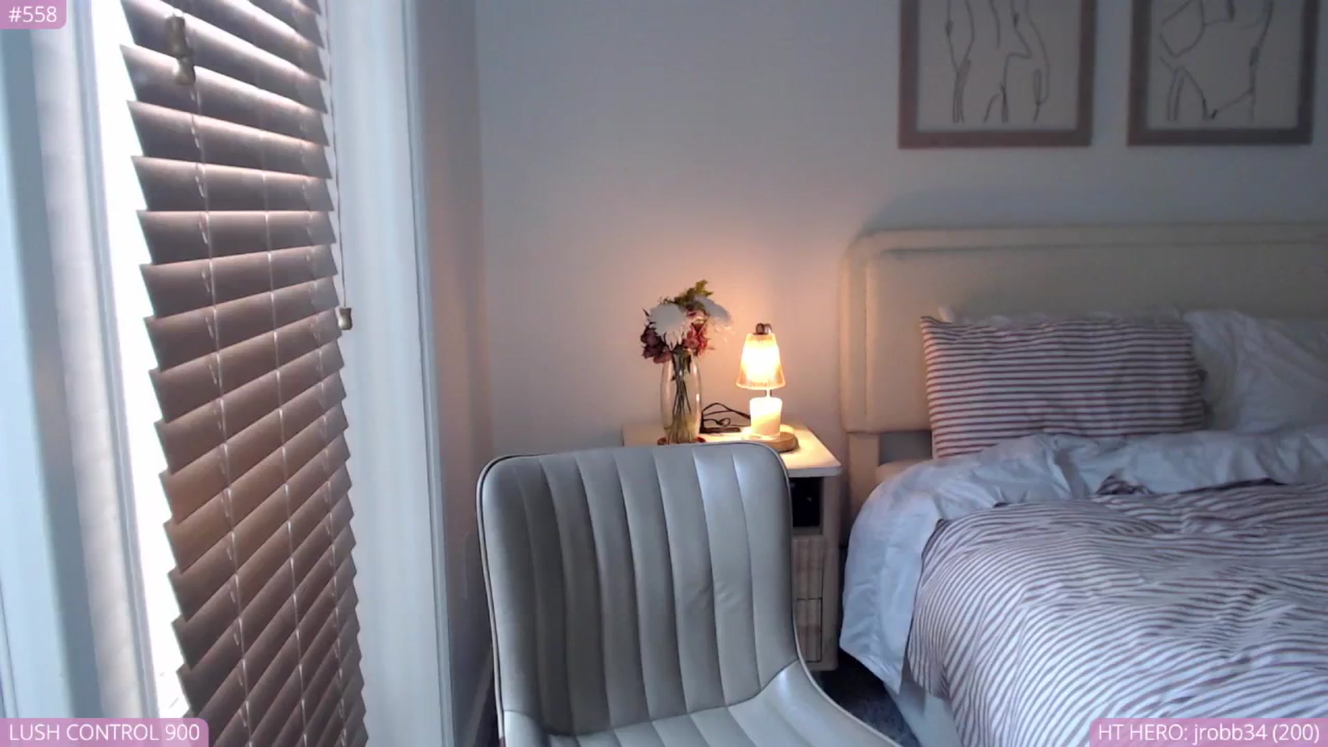 Gallery image thumbnail from AvaBanks's myfreecams stream on, 08/26/2025, 18:31 image 16 of 20
