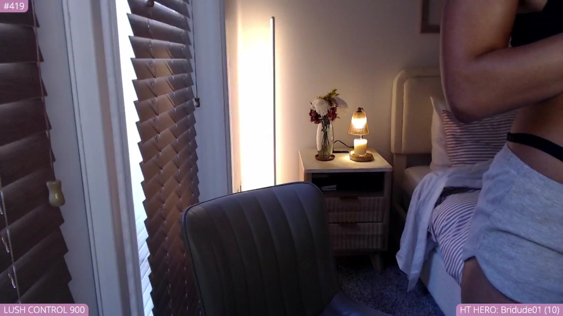 Gallery image thumbnail from AvaBanks's myfreecams stream on, 08/27/2025, 15:03 image 8 of 20