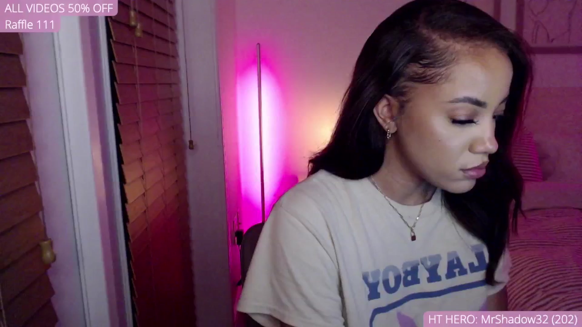 Gallery image thumbnail from AvaBanks's myfreecams stream on, 09/11/2025, 03:00 image 8 of 20