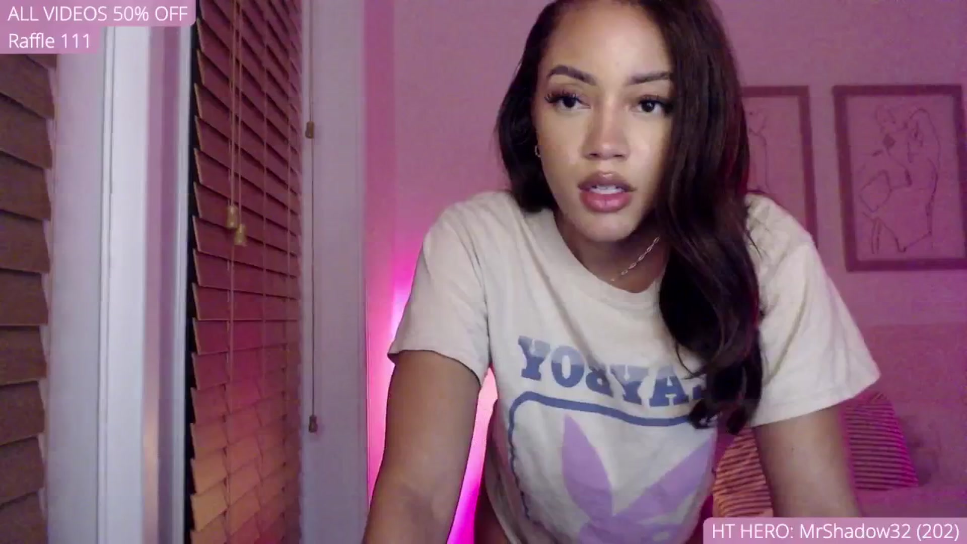 Gallery image thumbnail from AvaBanks's myfreecams stream on, 09/11/2025, 03:00 image 6 of 20