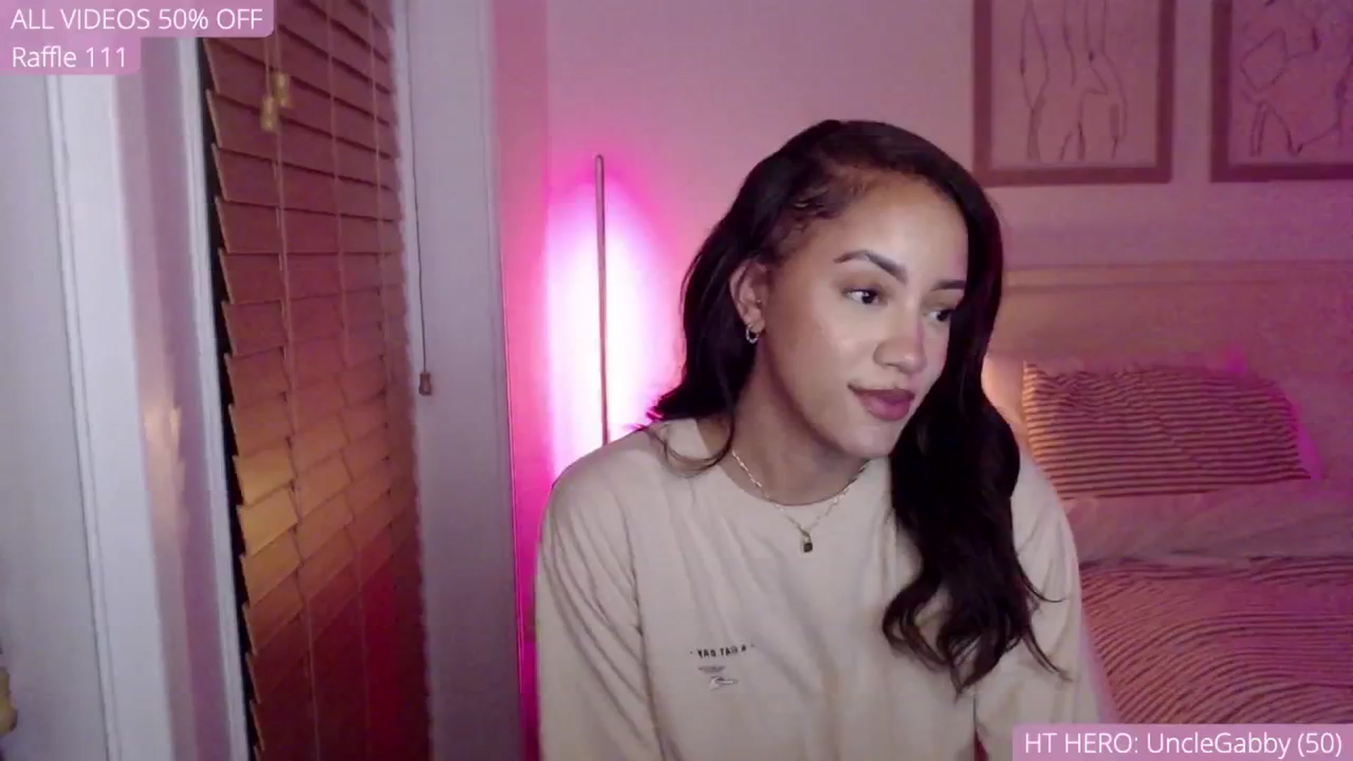 Gallery image thumbnail from AvaBanks's myfreecams stream on, 09/12/2025, 03:30 image 8 of 20