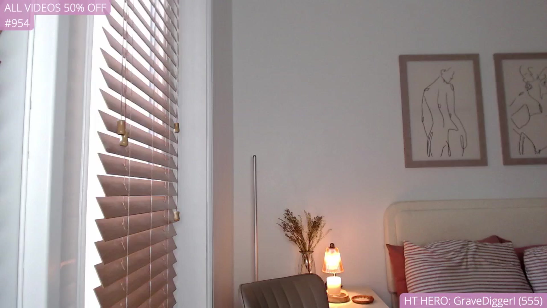 Gallery image thumbnail from AvaBanks's myfreecams stream on, 10/27/2025, 22:53 image 15 of 20