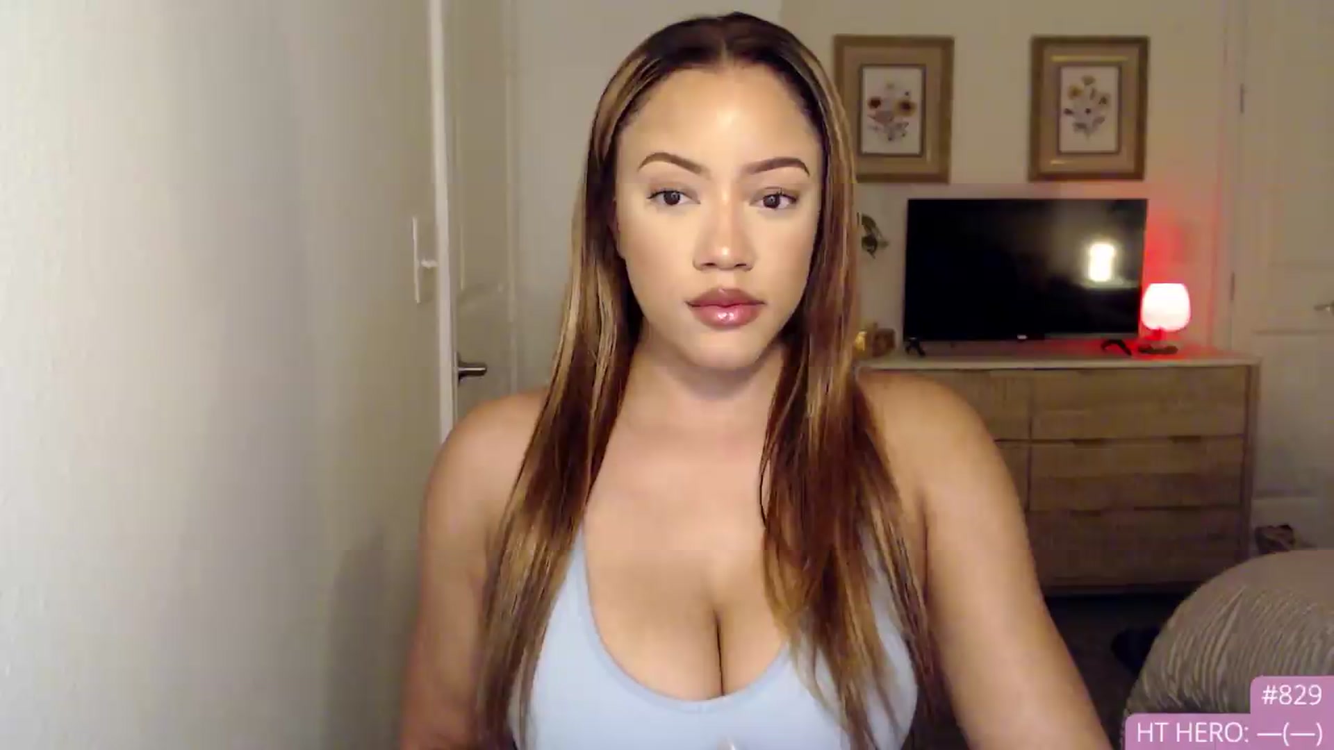 Gallery image thumbnail from AvaBanks's myfreecams stream on, 08/18/2026, 04:10 image 1 of 20