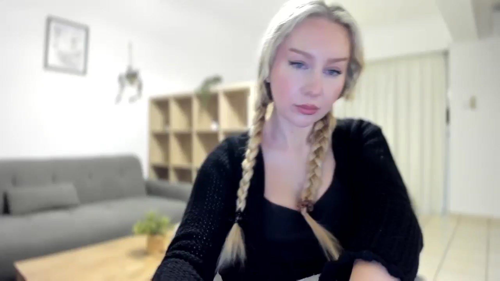 Gallery image thumbnail from AvaCutie's myfreecams stream on, 03/28/2026, 15:26 image 19 of 20