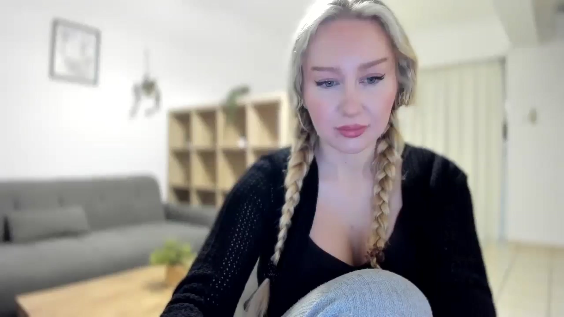 Gallery image thumbnail from AvaCutie's myfreecams stream on, 03/28/2026, 15:26 image 18 of 20
