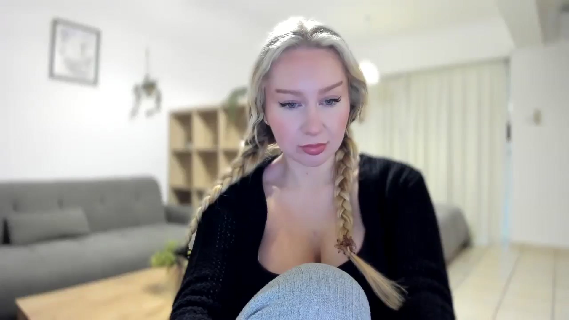 Gallery image thumbnail from AvaCutie's myfreecams stream on, 03/28/2026, 15:26 image 12 of 20