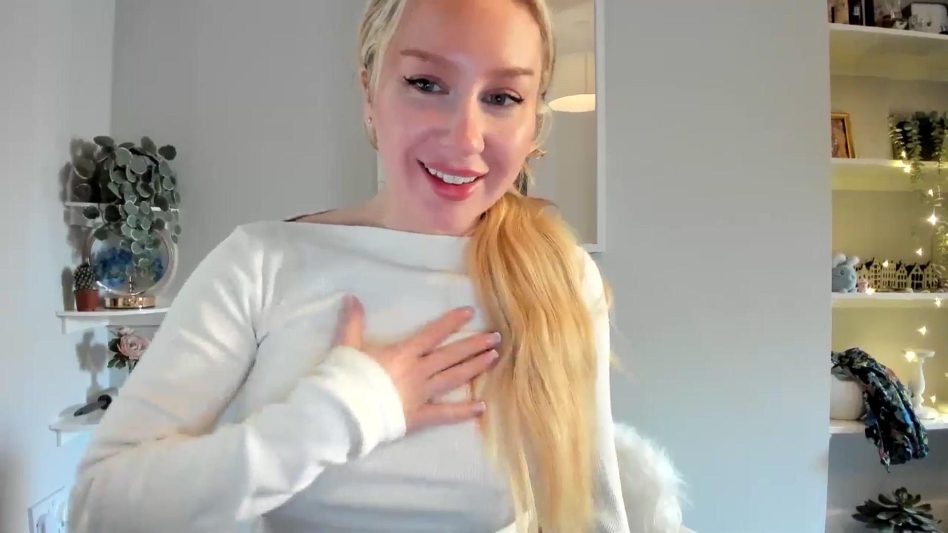 Gallery image thumbnail from AvaCutie's myfreecams stream on, 04/05/2026, 13:15 image 20 of 20