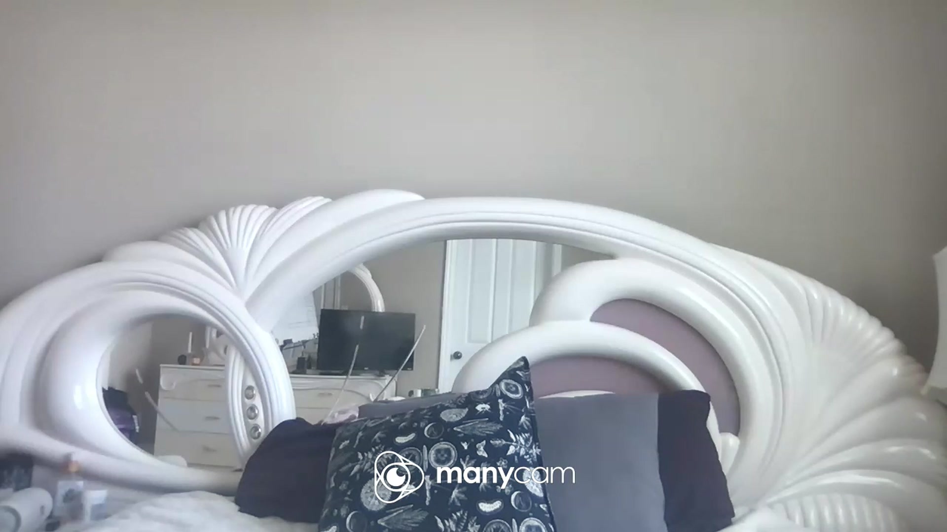 Gallery image thumbnail from AvaDollxo's myfreecams stream on, 07/14/2023, 18:42 image 15 of 20
