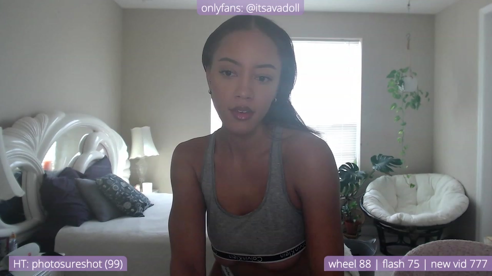 Gallery image thumbnail from AvaDollxo's myfreecams stream on, 11/30/2023, 17:50 image 15 of 20
