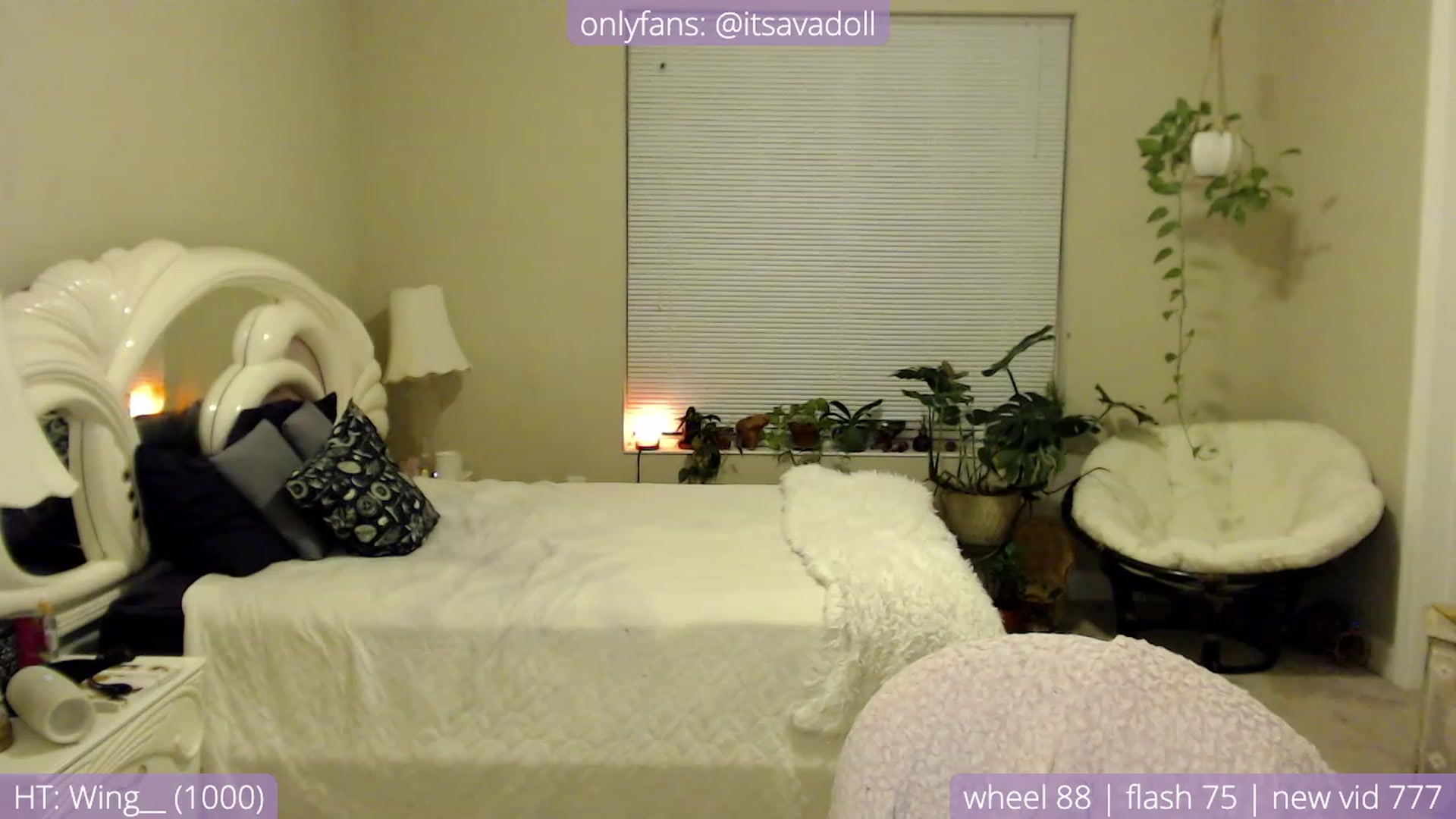 Gallery image thumbnail from AvaDollxo's myfreecams stream on, 12/10/2023, 08:21 image 8 of 20