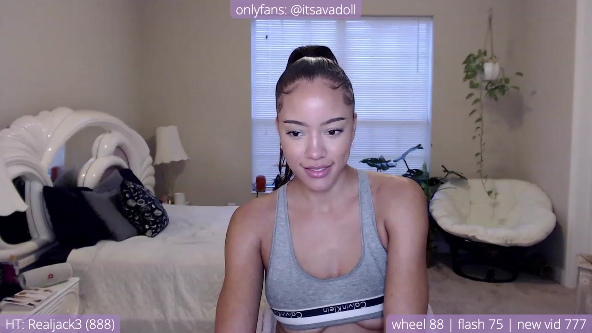 Gallery image thumbnail from AvaDollxo's myfreecams stream on, 12/12/2023, 22:28 image 19 of 20