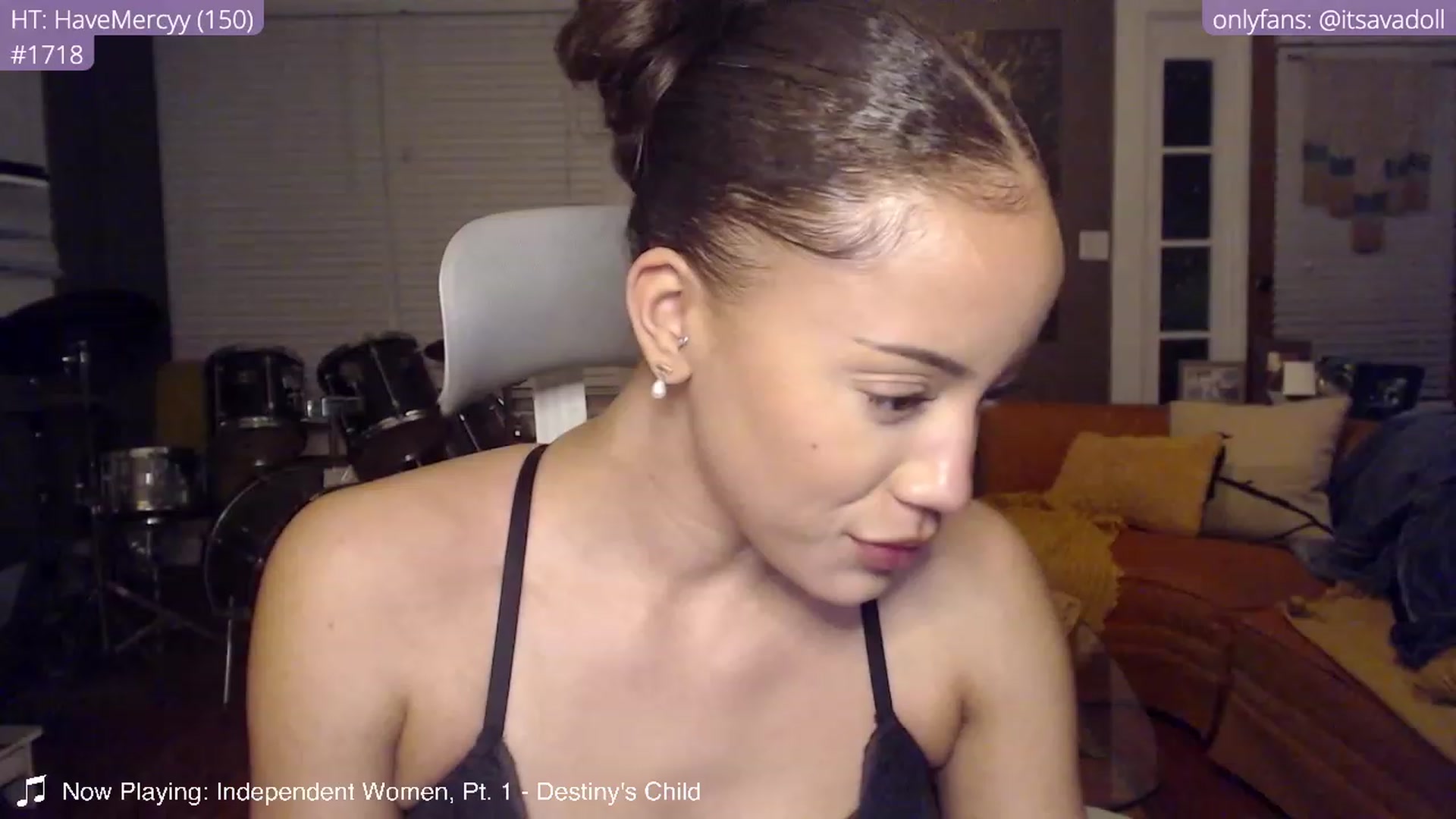 Gallery image thumbnail from AvaDollxo's myfreecams stream on, 01/23/2024, 03:09 image 15 of 20