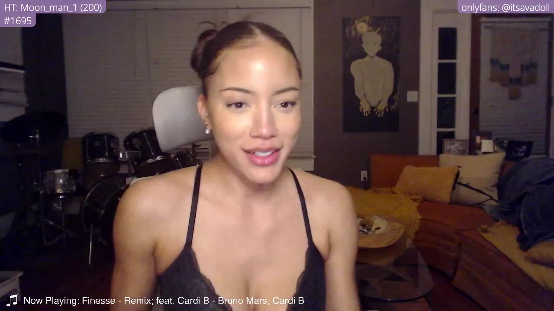 Gallery image thumbnail from AvaDollxo's myfreecams stream on, 01/23/2024, 04:20 image 12 of 20