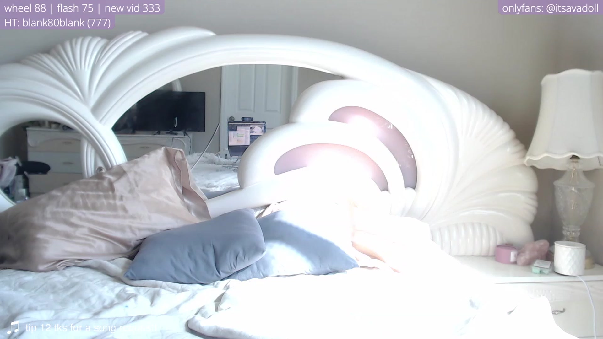 Gallery image thumbnail from AvaDollxo's myfreecams stream on, 01/28/2024, 20:53 image 6 of 20