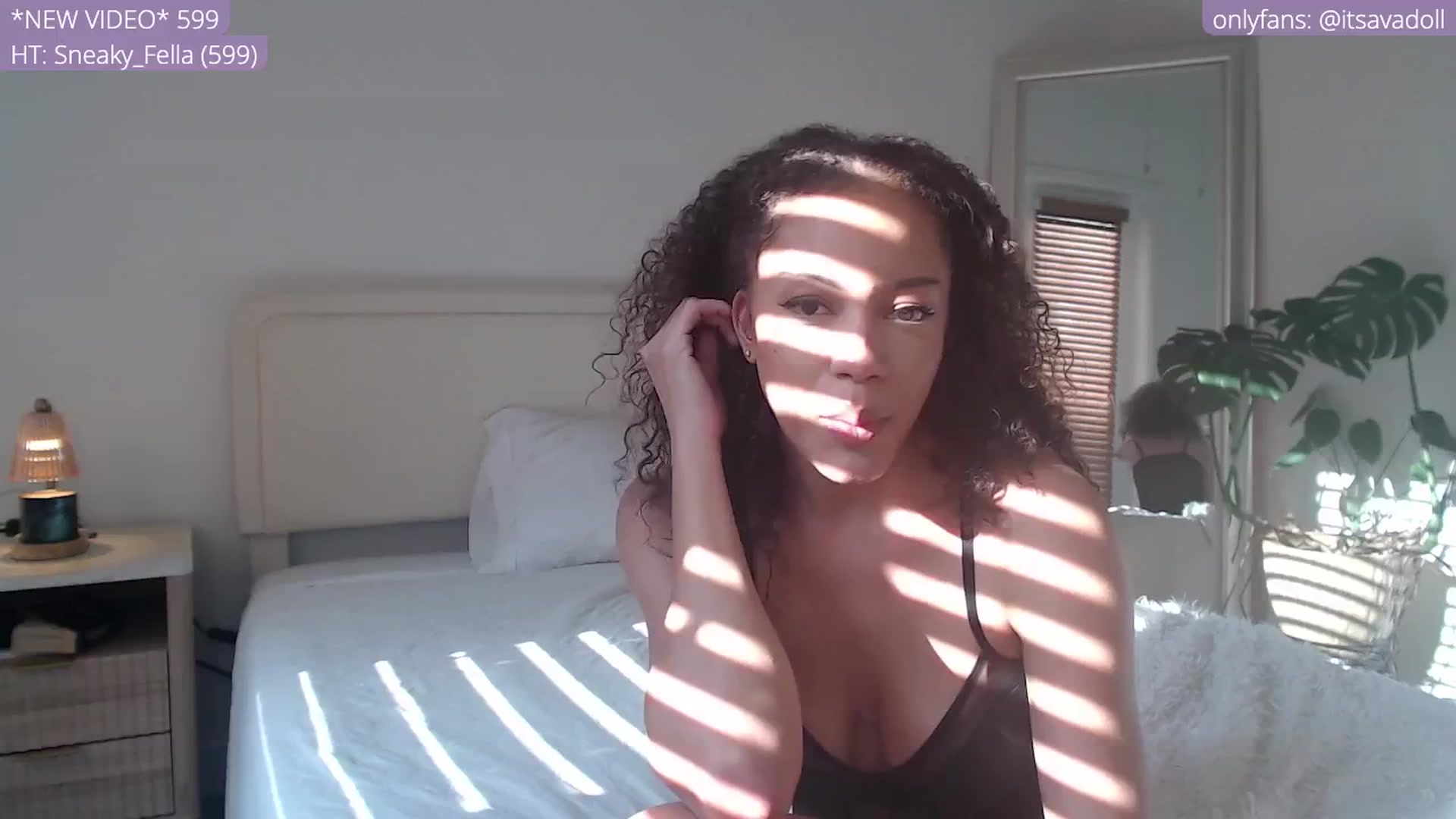 Gallery image thumbnail from AvaDollxo's myfreecams stream on, 05/03/2024, 23:12 image 16 of 20