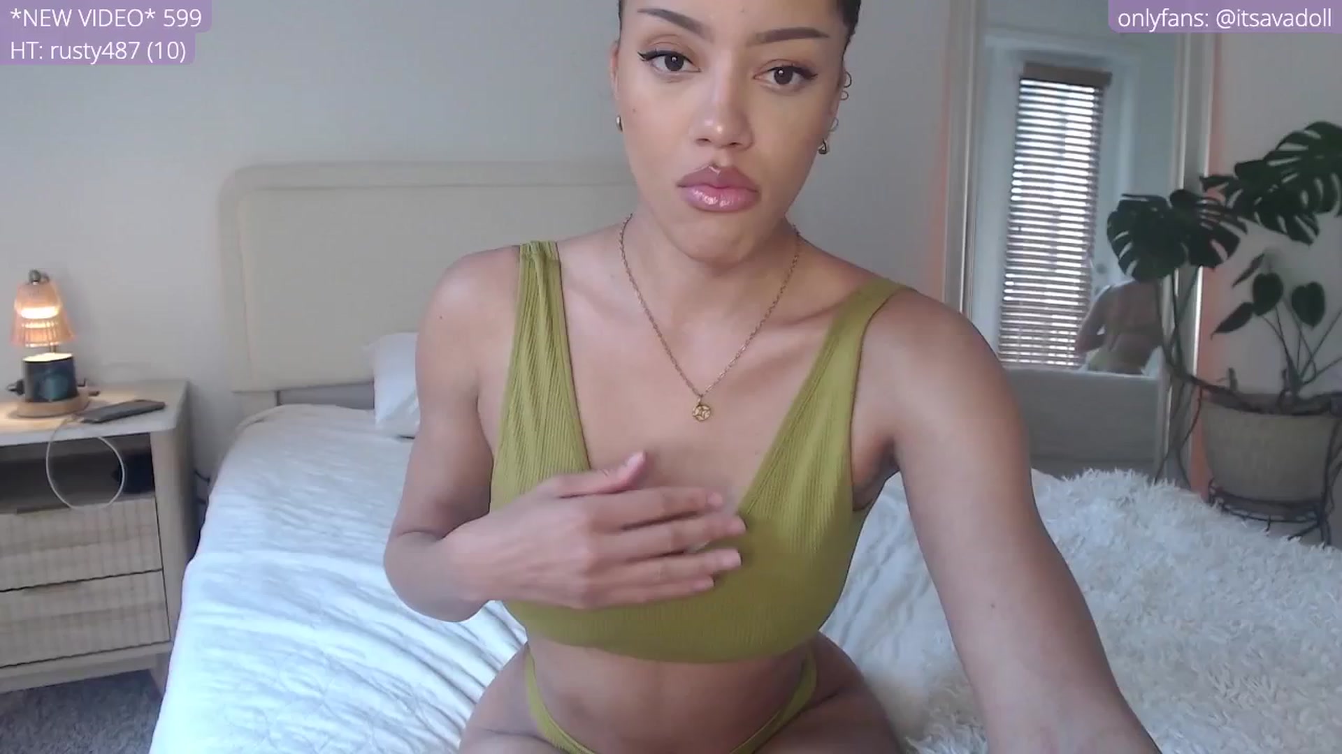 Gallery image thumbnail from AvaDollxo's myfreecams stream on, 05/06/2024, 19:19 image 5 of 20