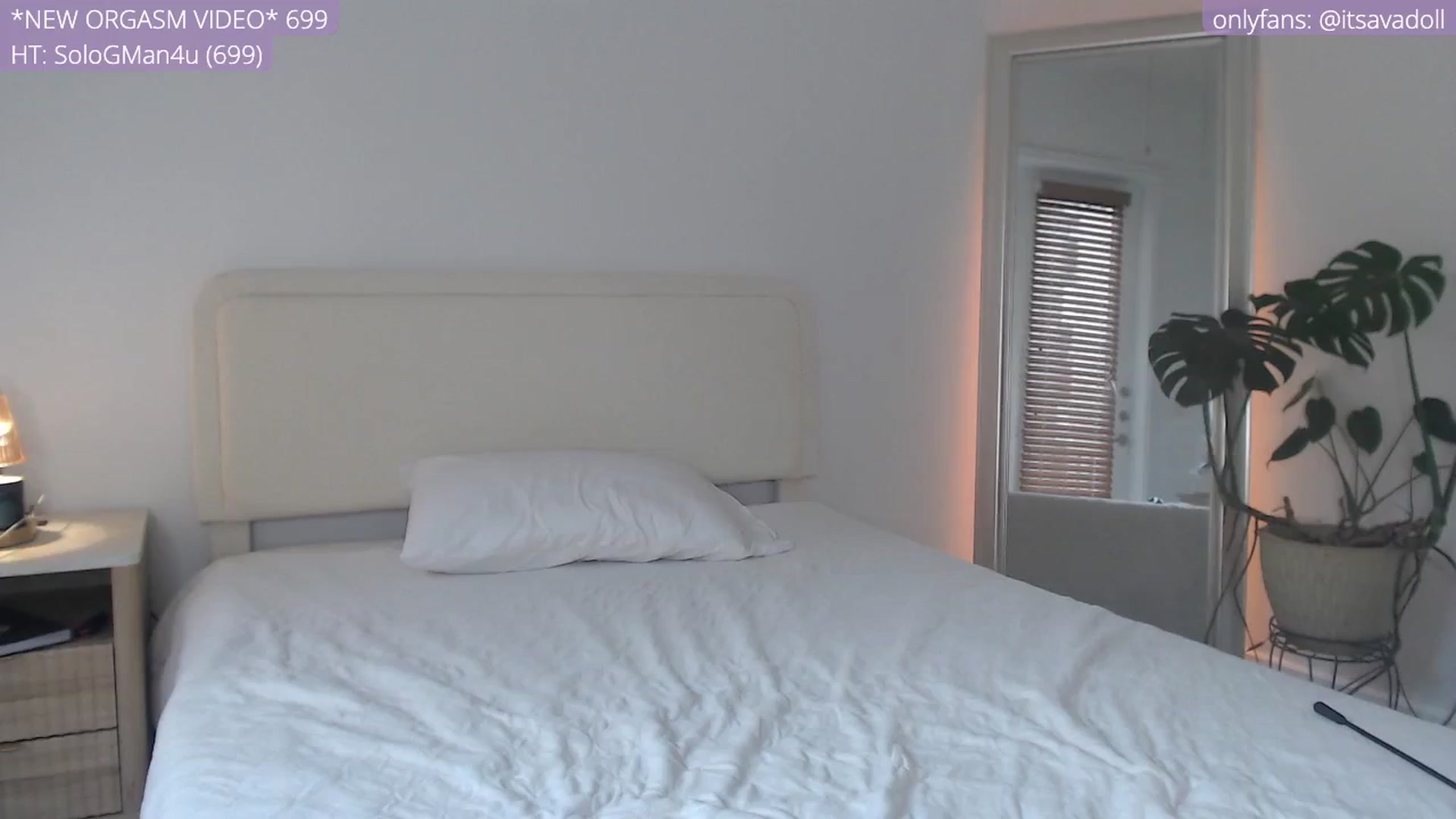 Gallery image thumbnail from AvaDollxo's myfreecams stream on, 05/07/2024, 22:44 image 8 of 20