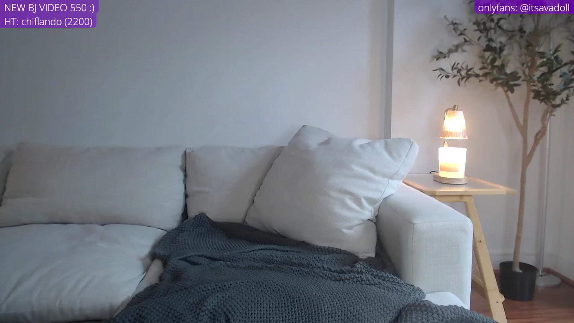 Gallery image thumbnail from AvaDollxo's myfreecams stream on, 05/24/2024, 20:19 image 13 of 20