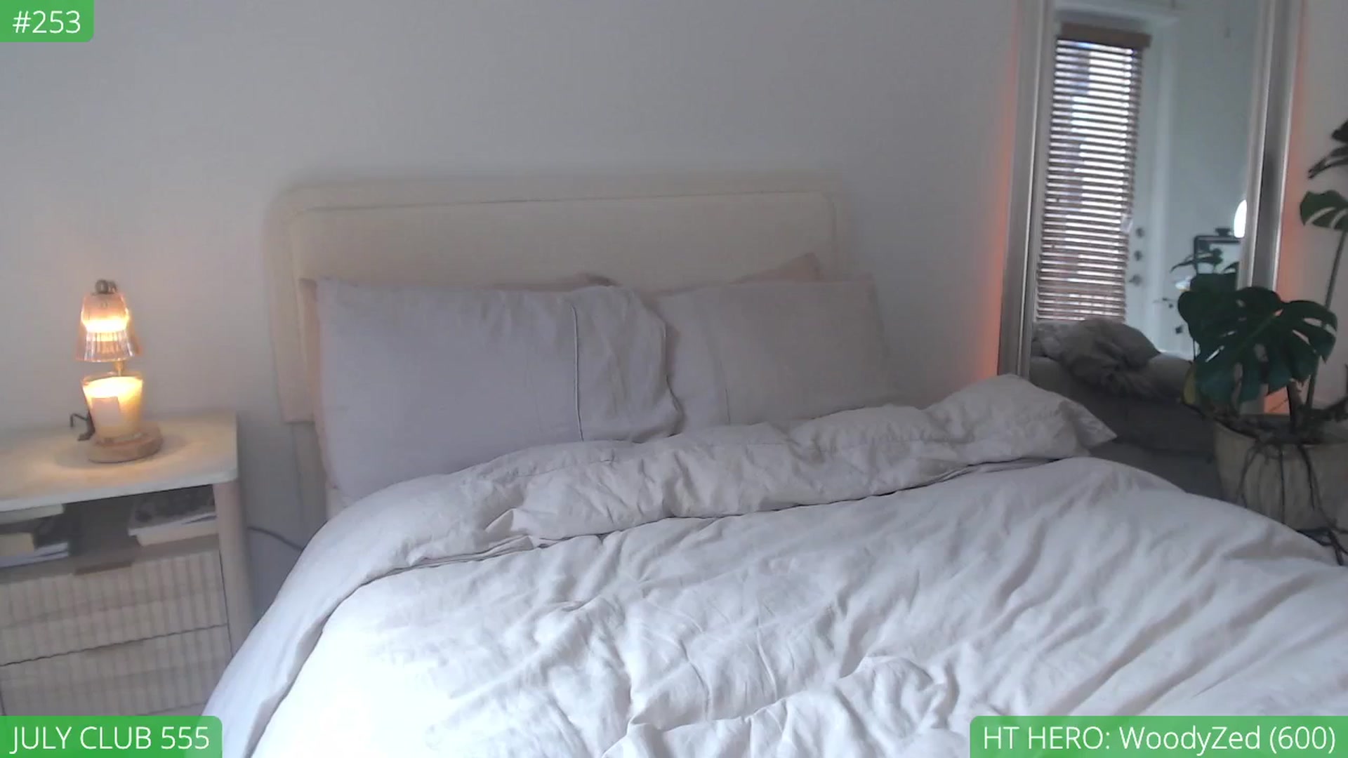 Gallery image thumbnail from AvaDollxo's myfreecams stream on, 07/29/2024, 22:37 image 12 of 20