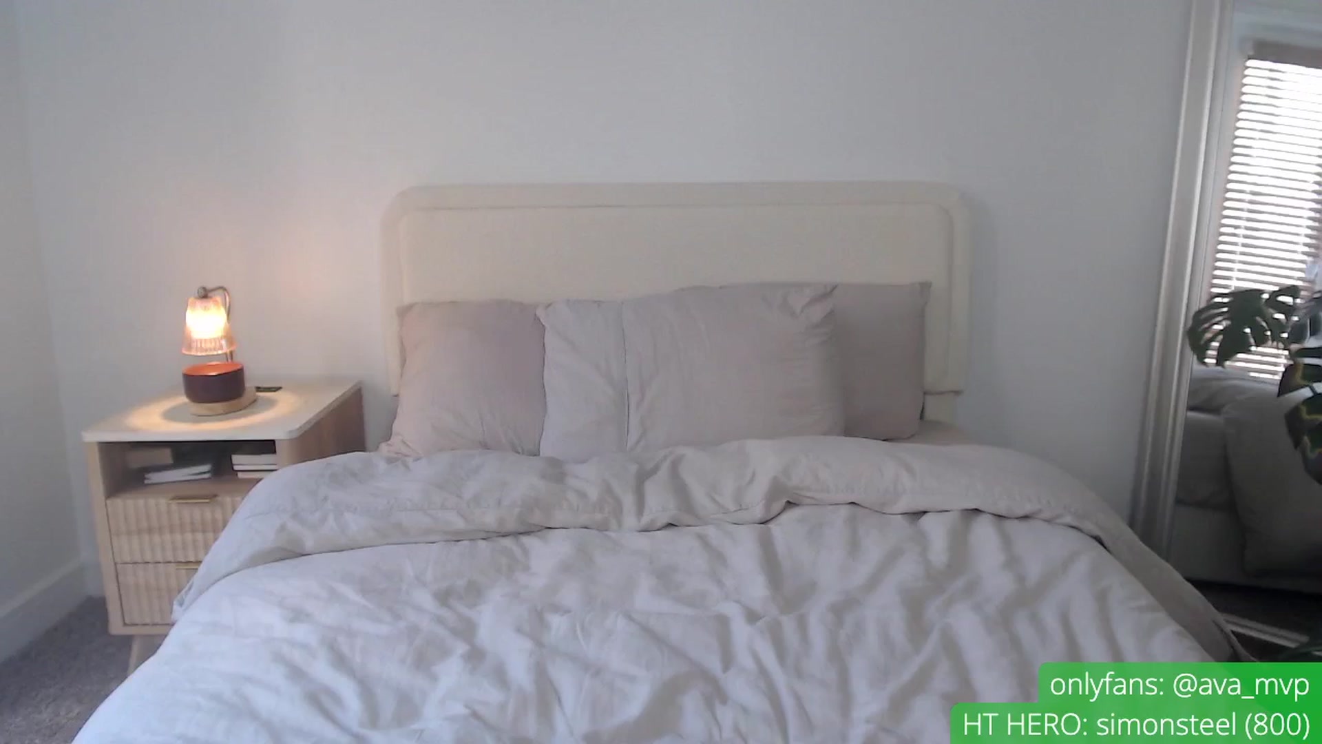 Gallery image thumbnail from AvaDollxo's myfreecams stream on, 08/20/2024, 19:57 image 3 of 20