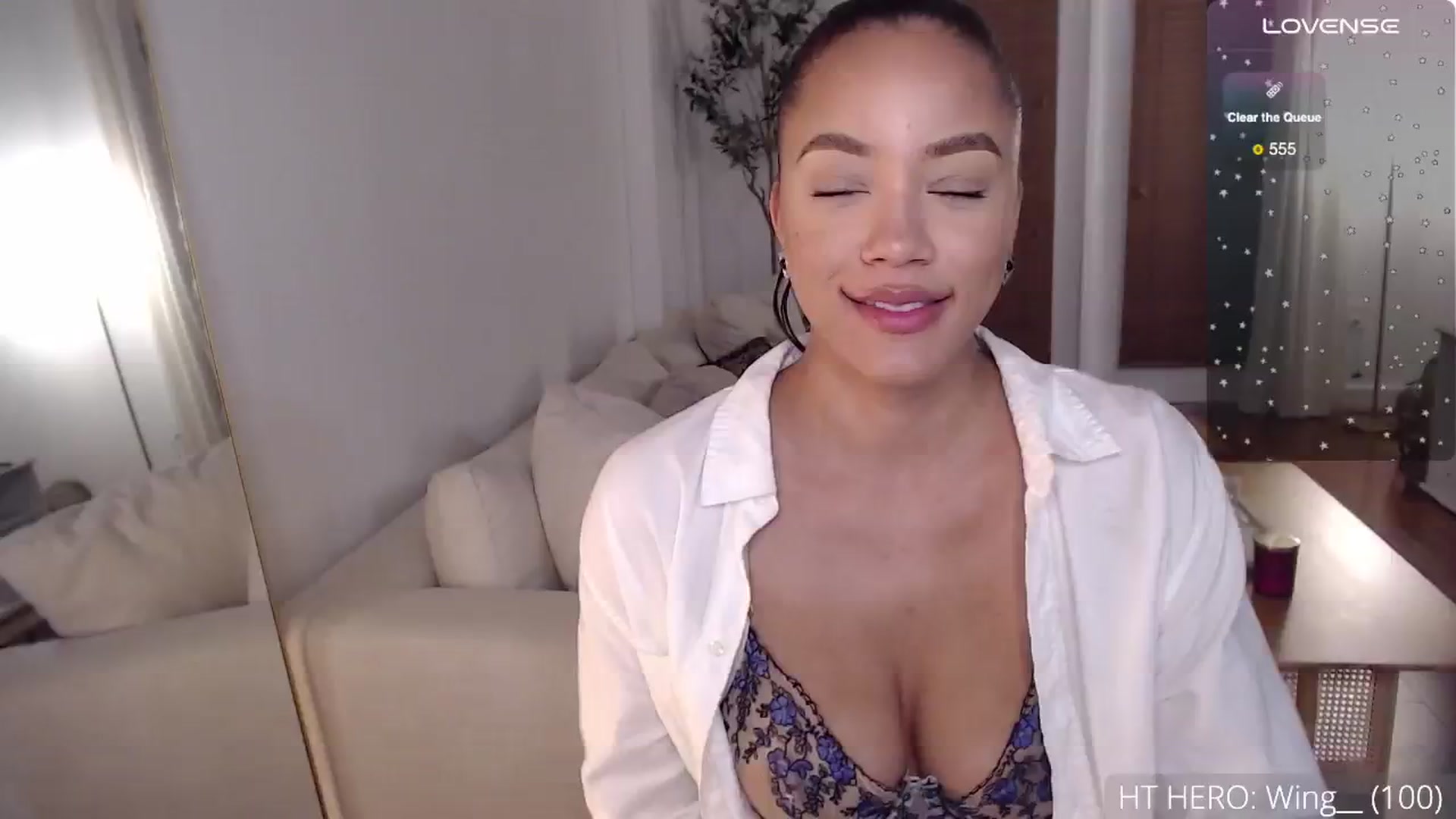 Gallery image thumbnail from AvaDollxo's myfreecams stream on, 12/06/2024, 05:08 image 16 of 20