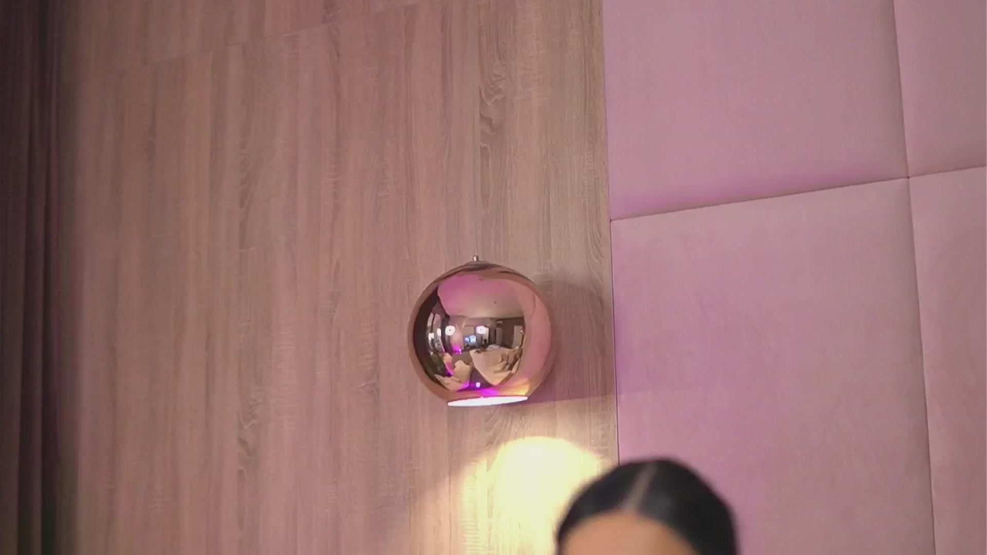 Gallery image thumbnail from AvaHeath's myfreecams stream on, 05/04/2024, 04:38 image 12 of 20