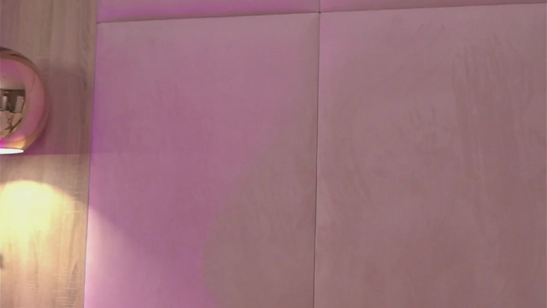 Gallery image thumbnail from AvaHeath's myfreecams stream on, 05/19/2024, 24:58 image 18 of 20