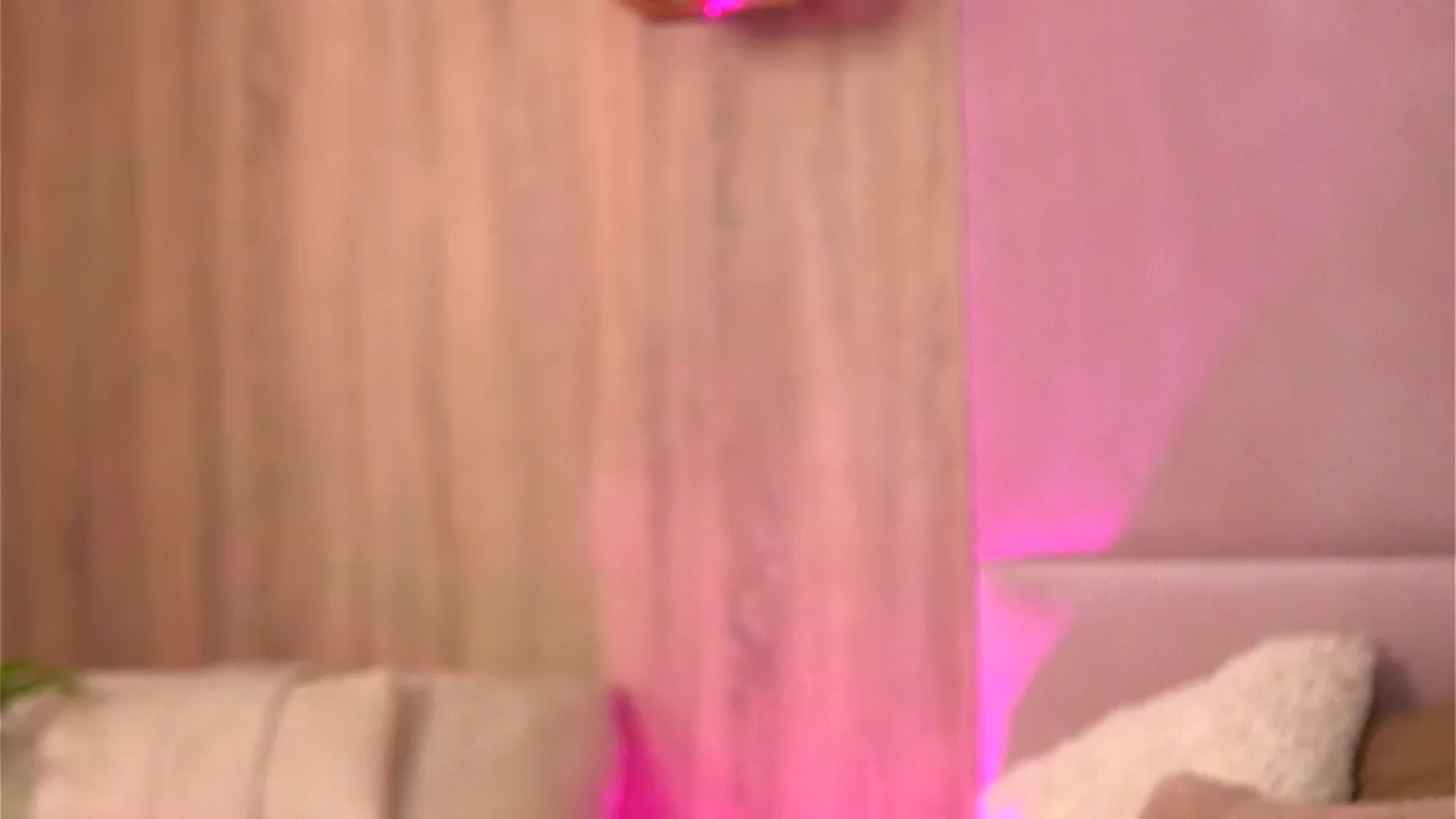 Gallery image thumbnail from AvaHeath's myfreecams stream on, 11/02/2024, 08:07 image 20 of 20