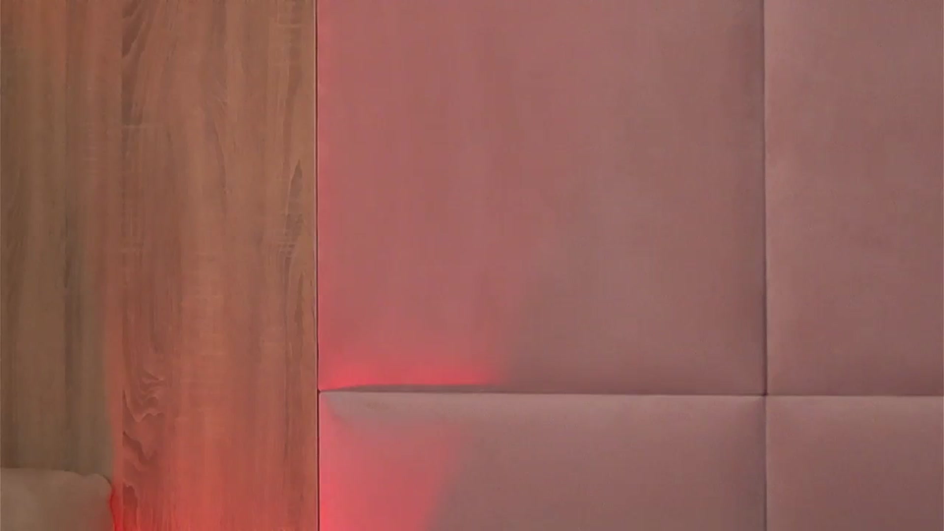 Gallery image thumbnail from AvaHeath's myfreecams stream on, 03/19/2025, 23:58 image 13 of 20