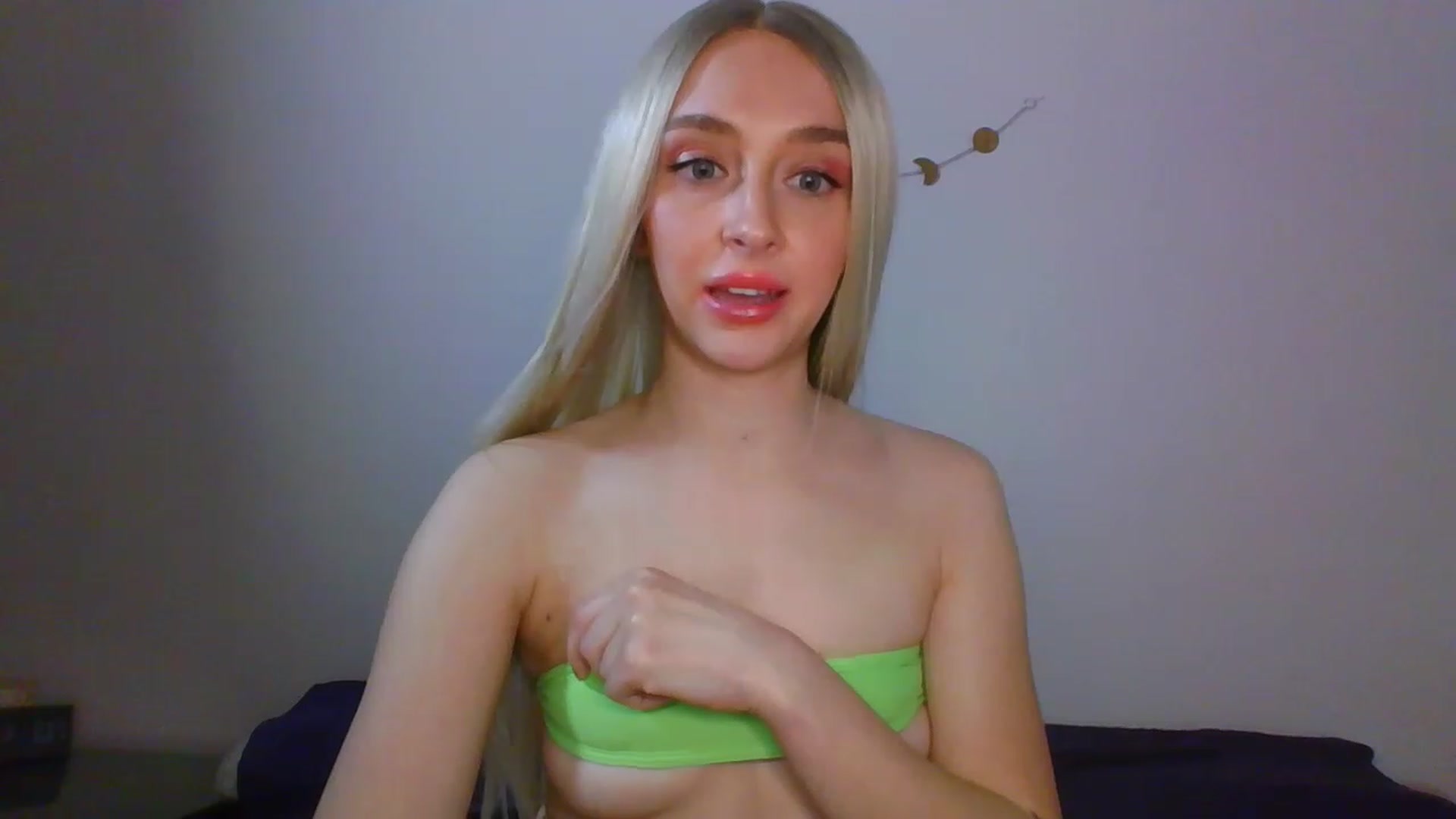 Gallery image thumbnail from AvaHoney's myfreecams stream on, 06/01/2023, 09:24 image 20 of 20