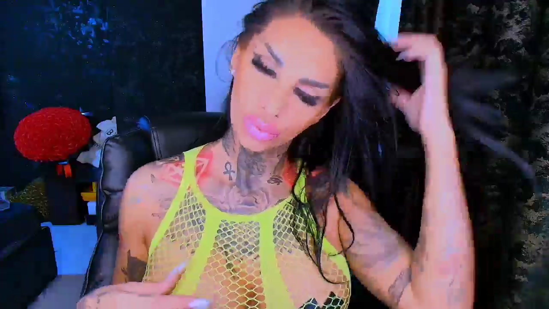 Gallery image thumbnail from AvaK777's myfreecams stream on, 05/12/2025, 11:40 image 7 of 20