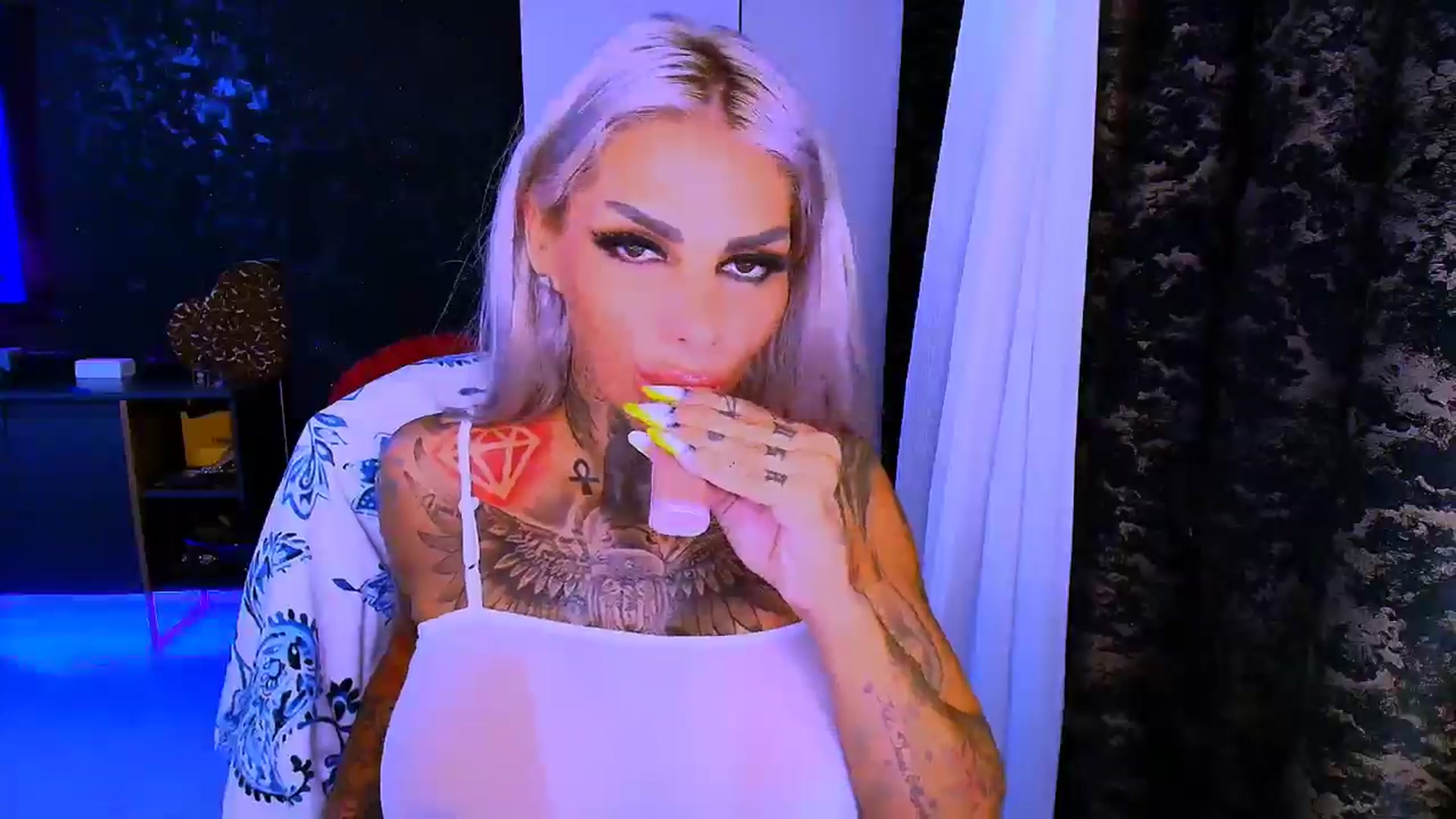 Gallery image thumbnail from AvaK777's myfreecams stream on, 07/26/2025, 07:49 image 6 of 20