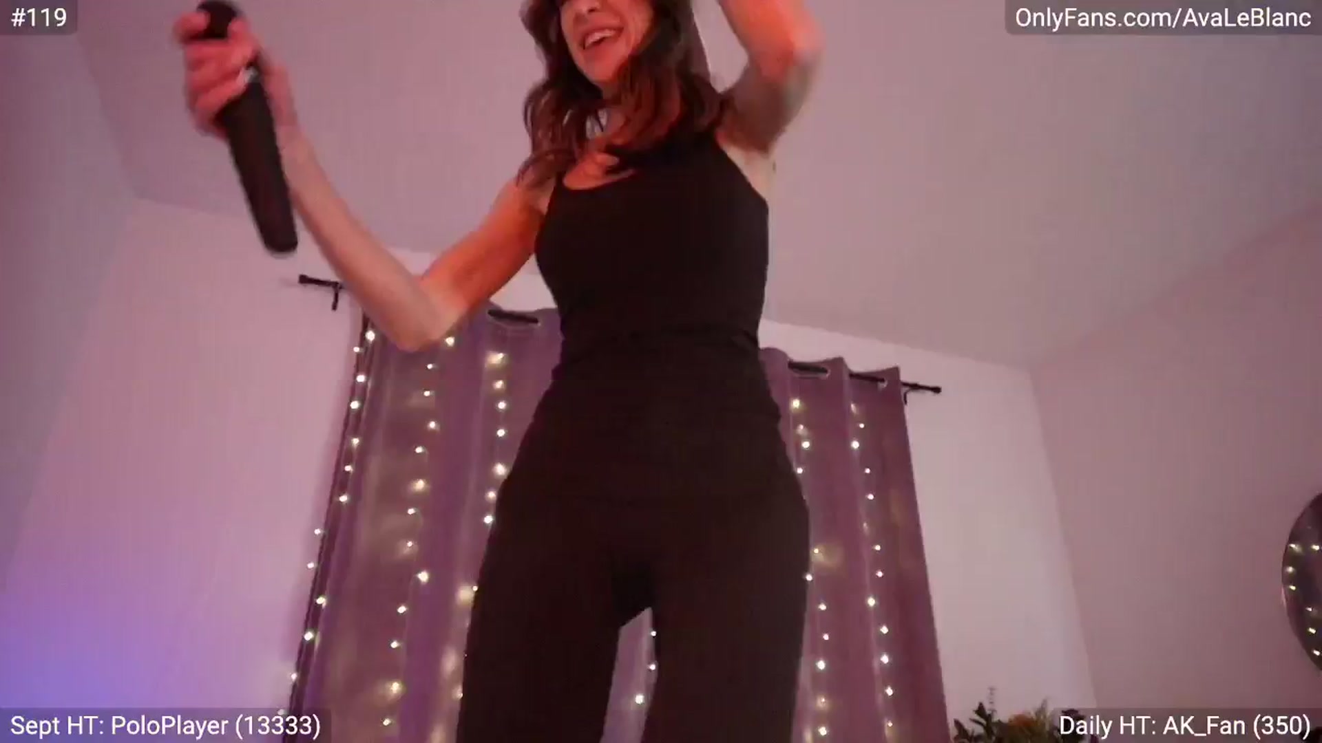 Gallery image thumbnail from AvaLeBlanc's myfreecams stream on, 09/30/2025, 06:08 image 4 of 20