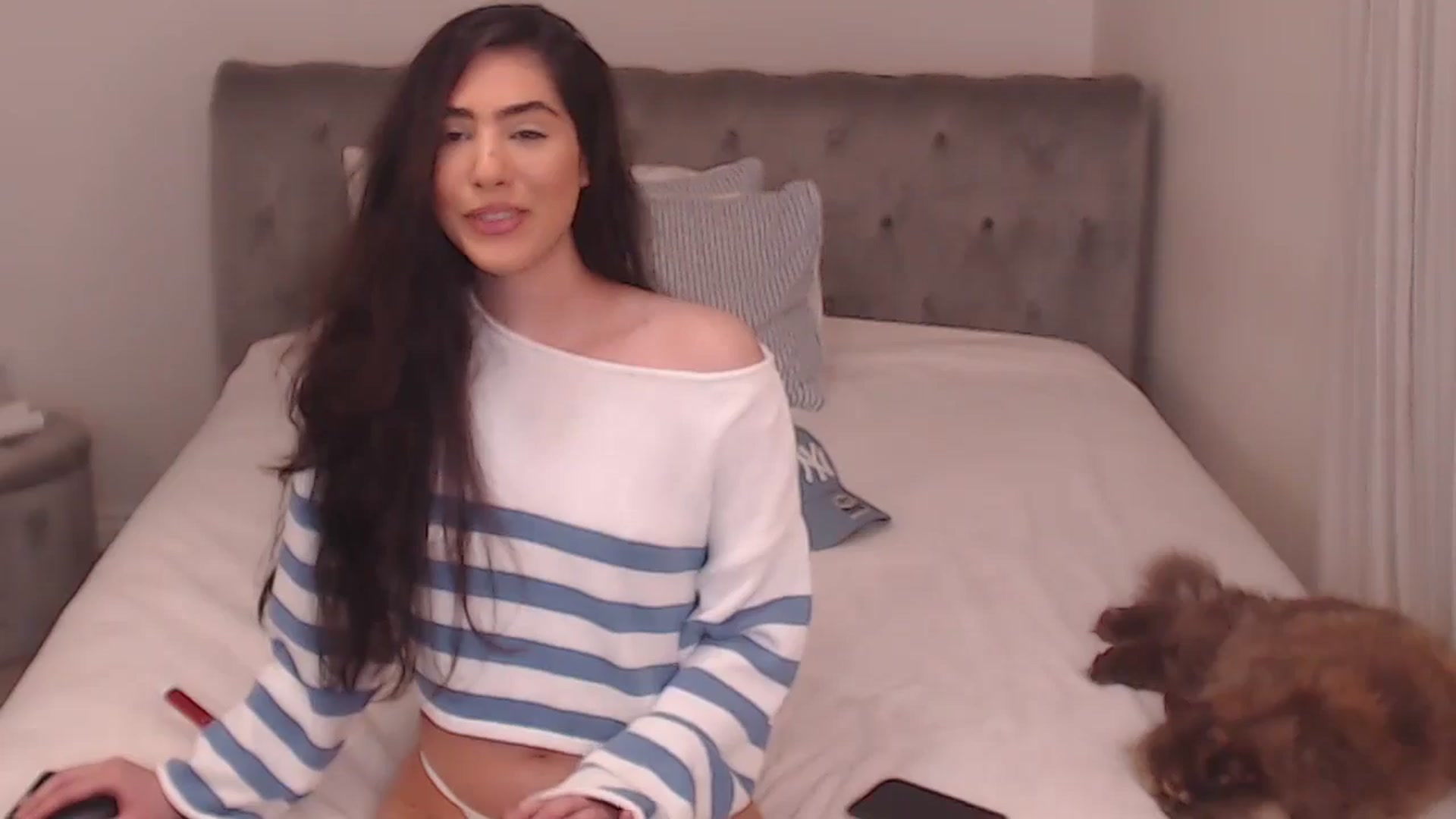 Gallery image thumbnail from AvaMaria's myfreecams stream on, 11/13/2024, 08:27 image 8 of 20