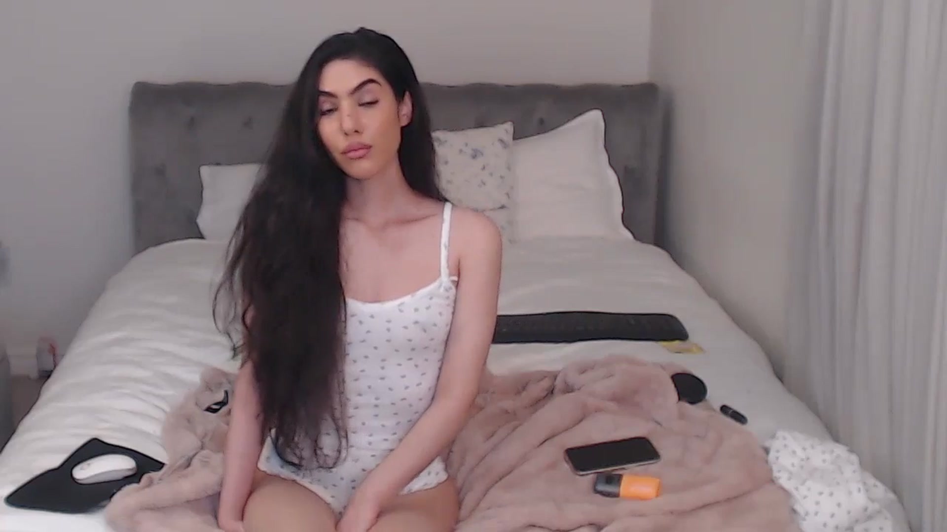 Gallery image thumbnail from AvaMaria's myfreecams stream on, 08/29/2025, 05:08 image 13 of 20