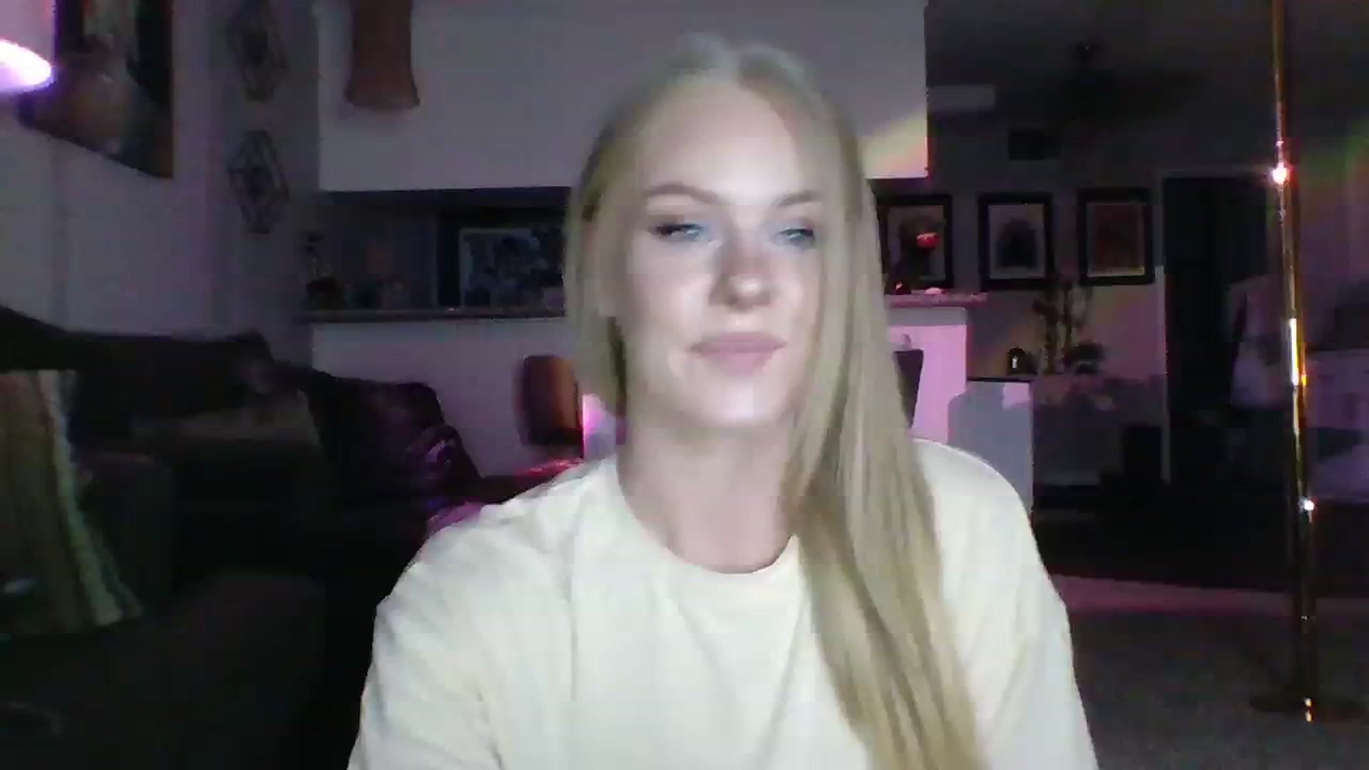 Gallery image thumbnail from AvaMonroe_'s myfreecams stream on, 07/23/2023, 03:32 image 5 of 20