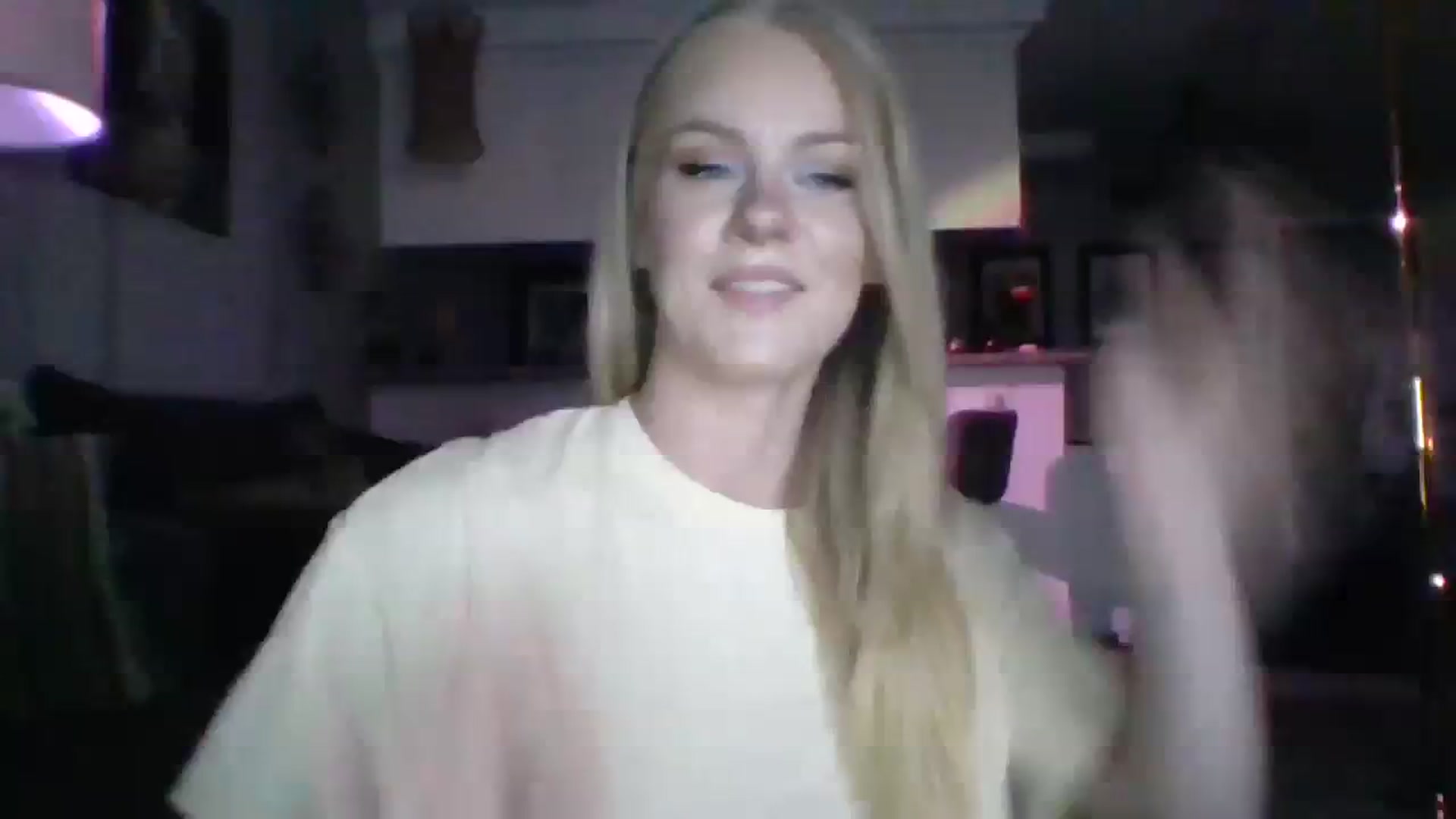 Gallery image thumbnail from AvaMonroe_'s myfreecams stream on, 07/23/2023, 03:32 image 10 of 20