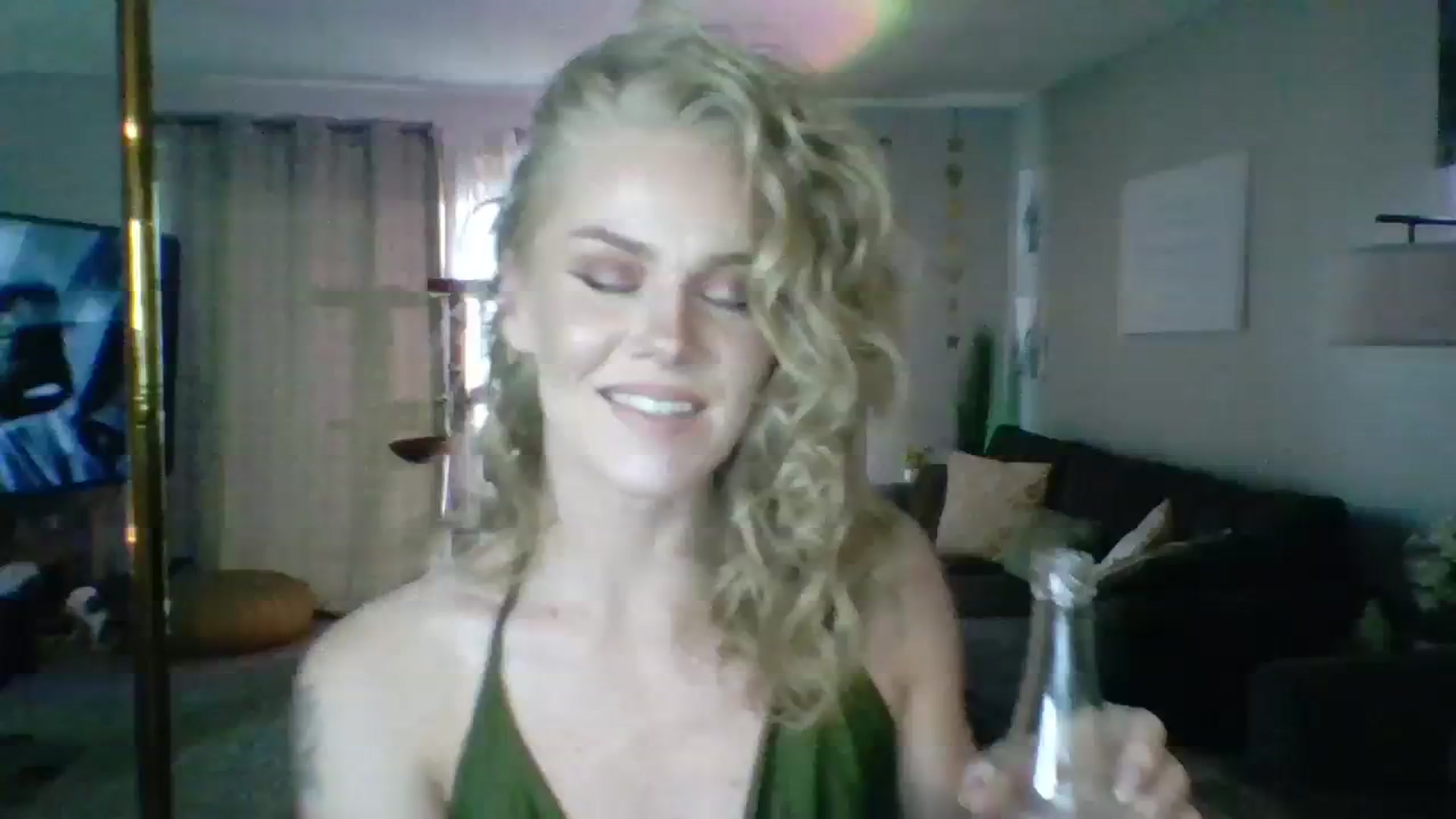 Gallery image thumbnail from AvaMonroe_'s myfreecams stream on, 07/24/2023, 01:08 image 15 of 20