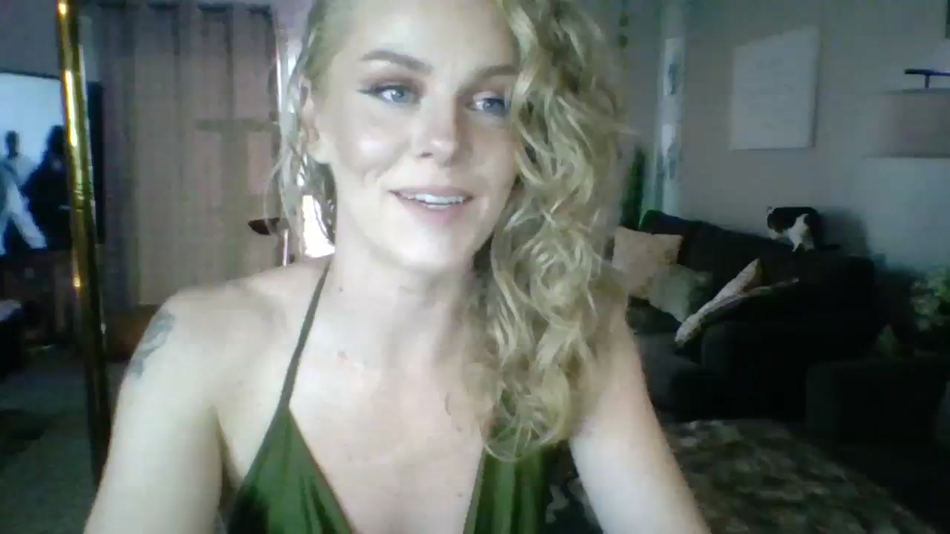 Gallery image thumbnail from AvaMonroe_'s myfreecams stream on, 07/24/2023, 01:08 image 16 of 20
