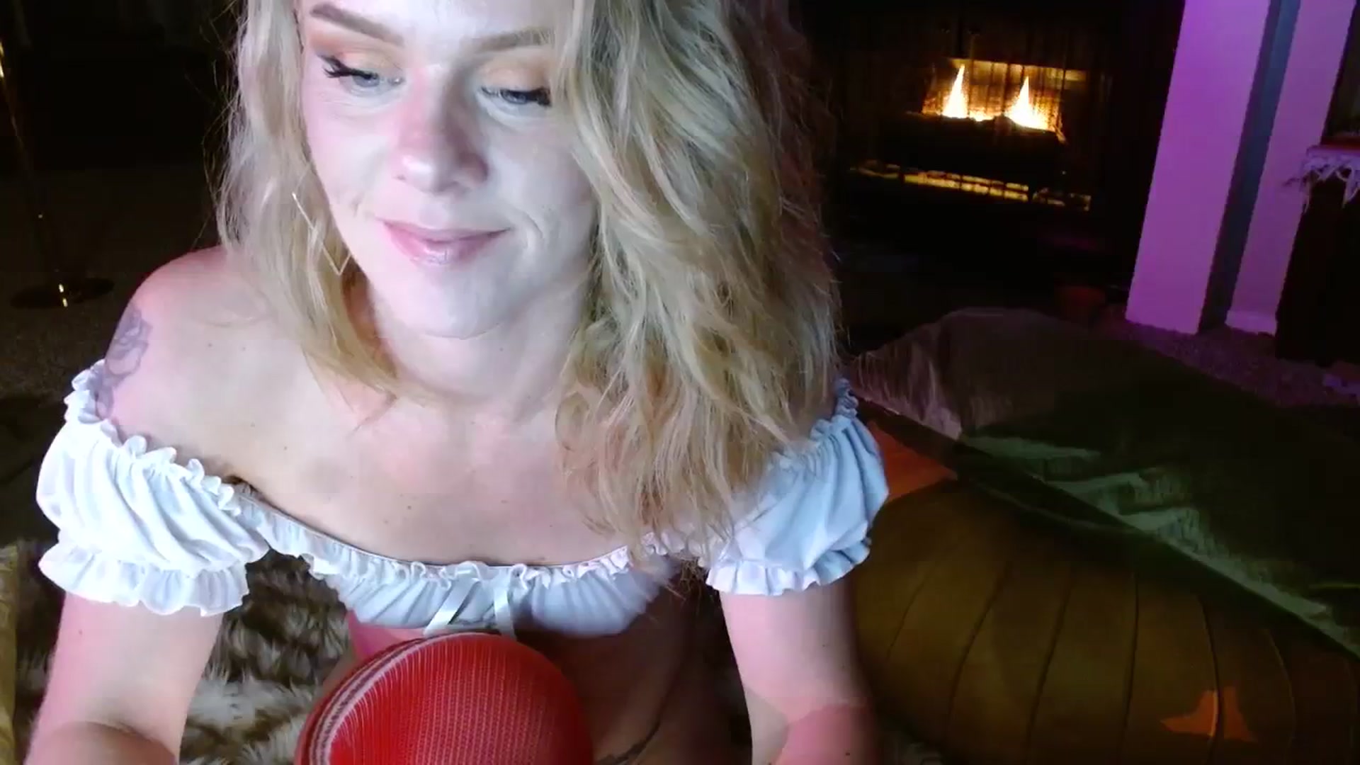 Gallery image thumbnail from AvaMonroe_'s myfreecams stream on, 07/30/2023, 10:39 image 13 of 20