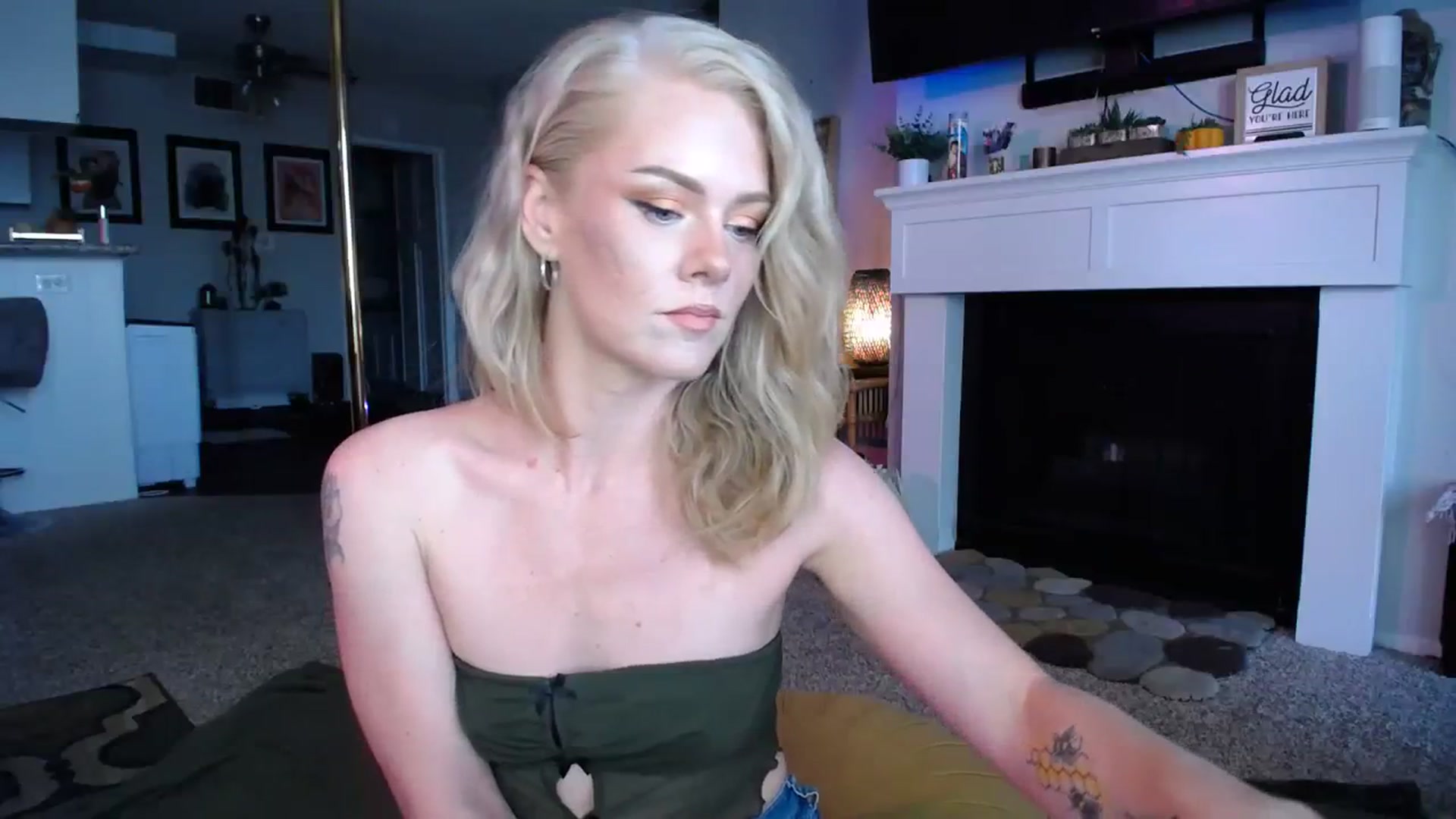 Gallery image thumbnail from AvaMonroe_'s myfreecams stream on, 07/31/2023, 01:28 image 12 of 20