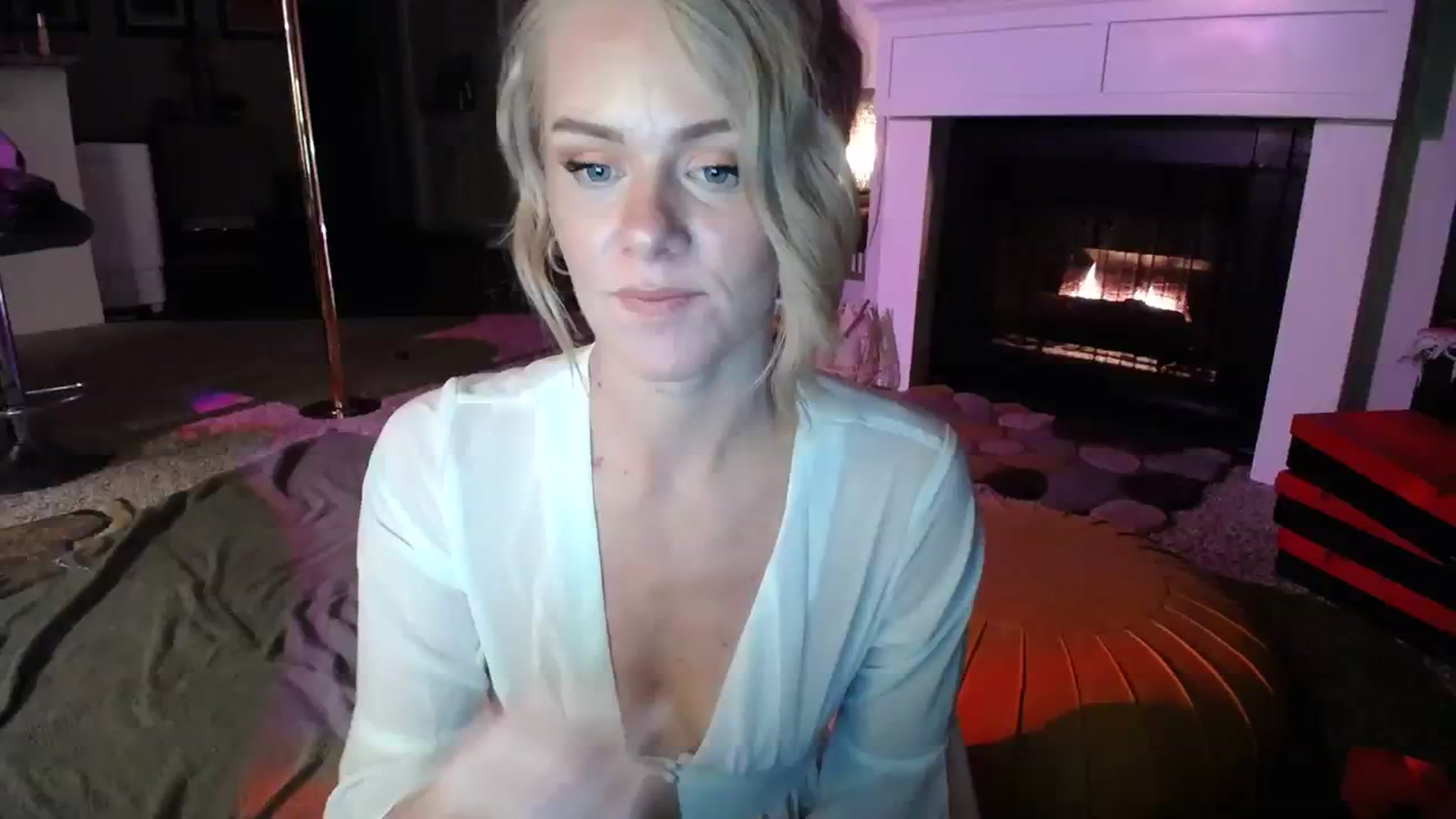 Gallery image thumbnail from AvaMonroe_'s myfreecams stream on, 07/31/2023, 09:10 image 4 of 20