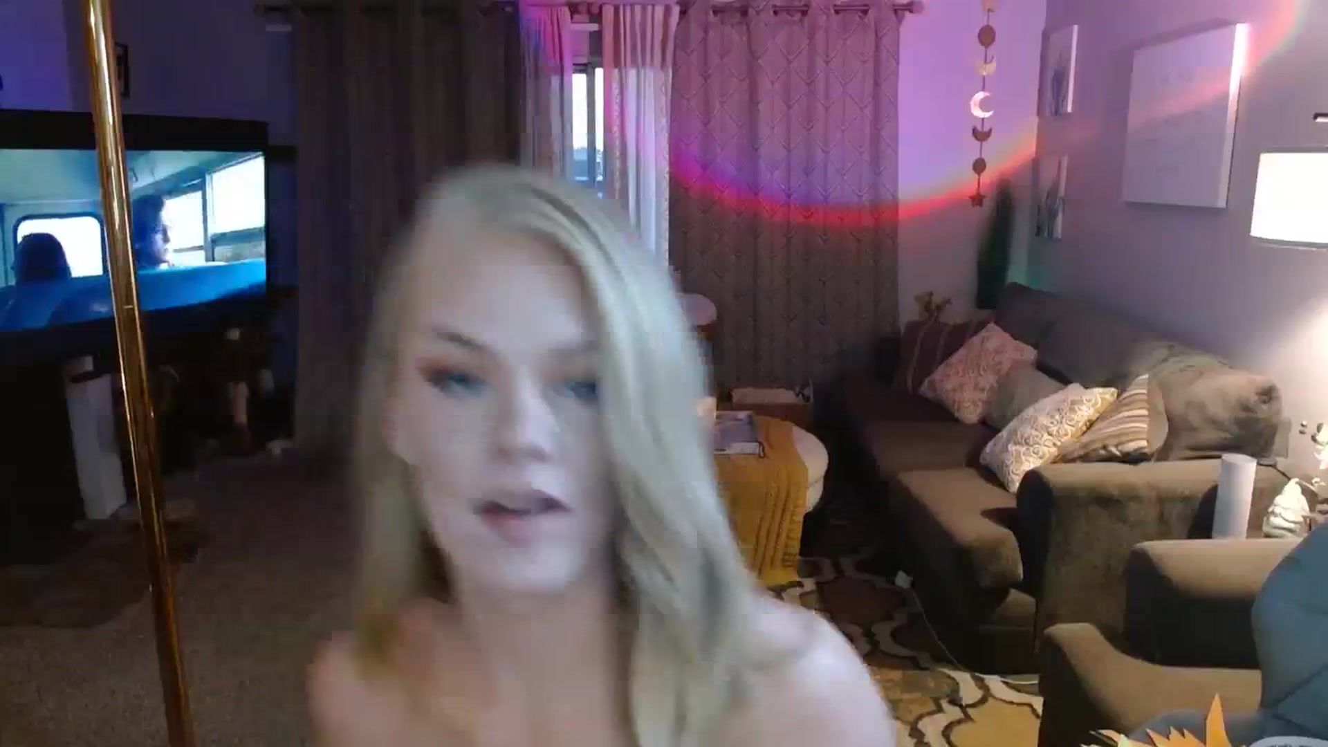 Gallery image thumbnail from AvaMonroe_'s myfreecams stream on, 08/03/2023, 04:11 image 14 of 20