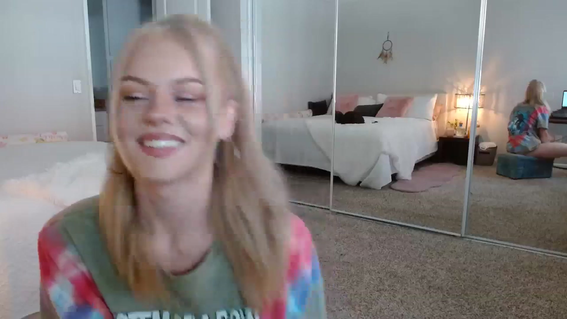 Gallery image thumbnail from AvaMonroe_'s myfreecams stream on, 08/08/2023, 24:02 image 13 of 20