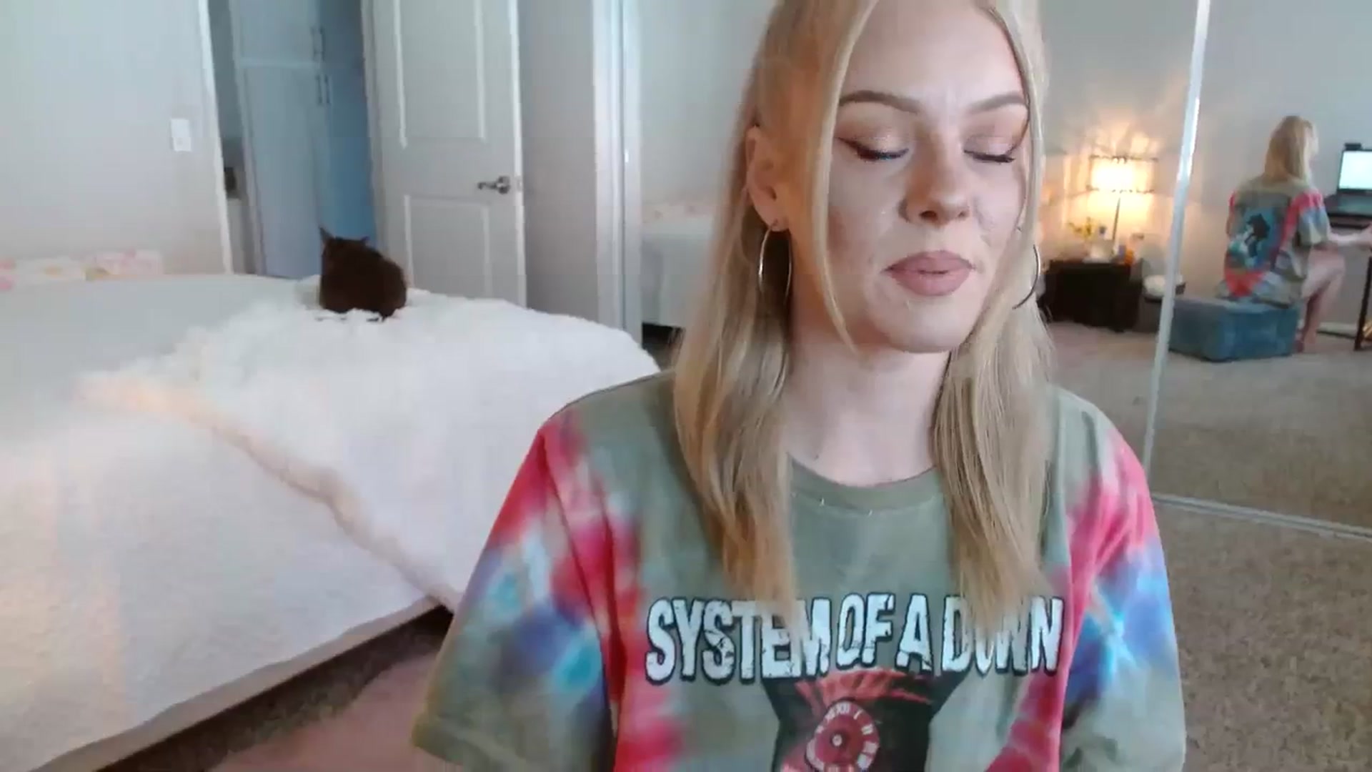 Gallery image thumbnail from AvaMonroe_'s myfreecams stream on, 08/08/2023, 24:02 image 11 of 20