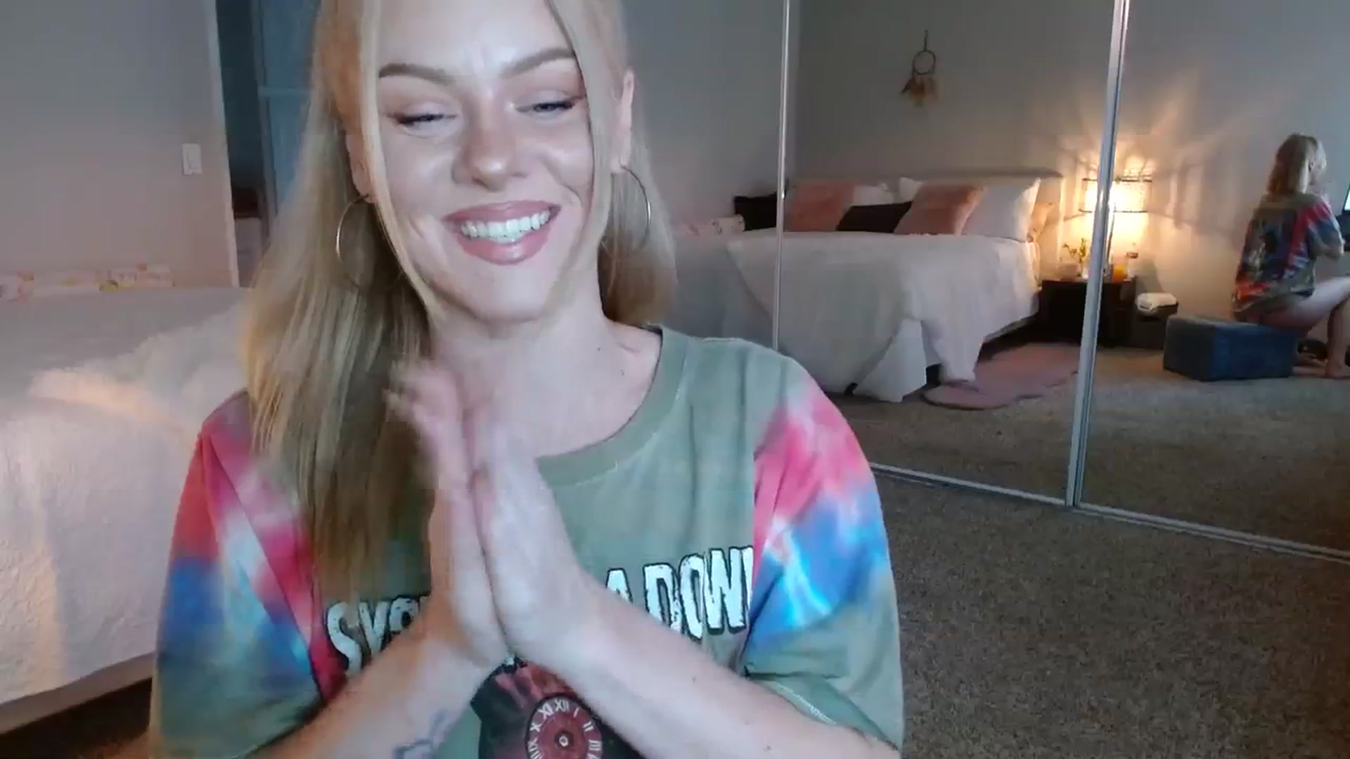 Gallery image thumbnail from AvaMonroe_'s myfreecams stream on, 08/08/2023, 02:22 image 7 of 20