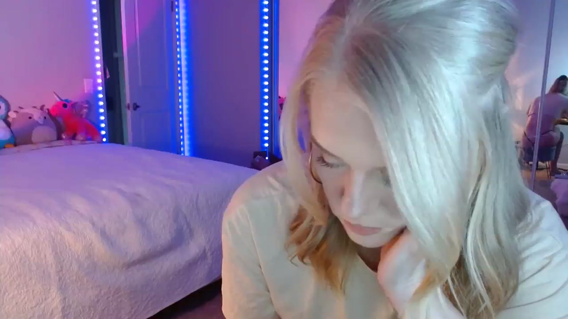 Gallery image thumbnail from AvaMonroe_'s myfreecams stream on, 08/09/2023, 01:01 image 20 of 20