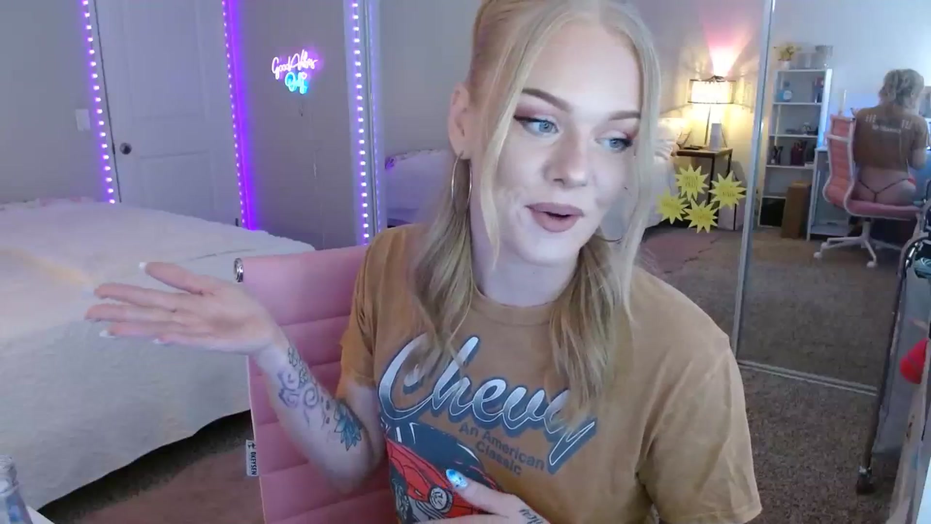 Gallery image thumbnail from AvaMonroe_'s myfreecams stream on, 08/17/2023, 24:05 image 4 of 20