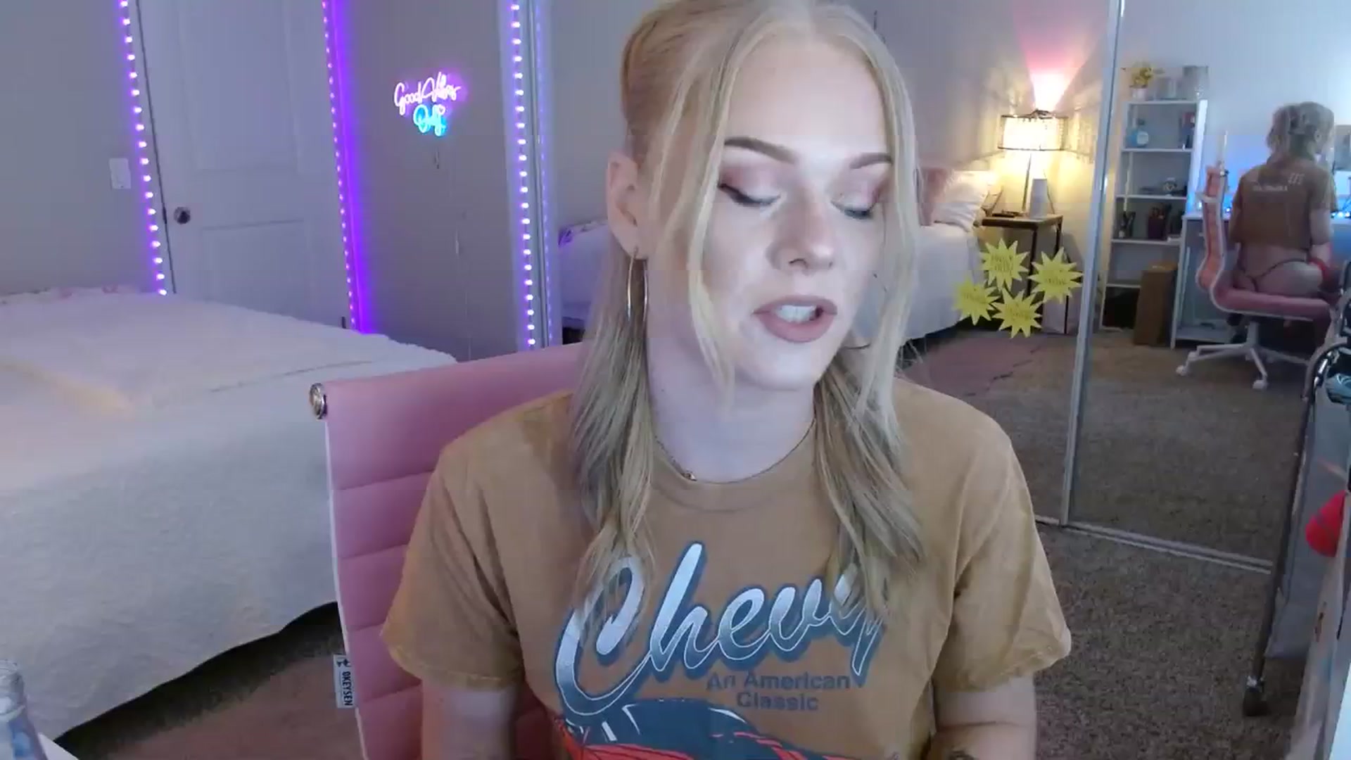 Gallery image thumbnail from AvaMonroe_'s myfreecams stream on, 08/17/2023, 24:05 image 3 of 20