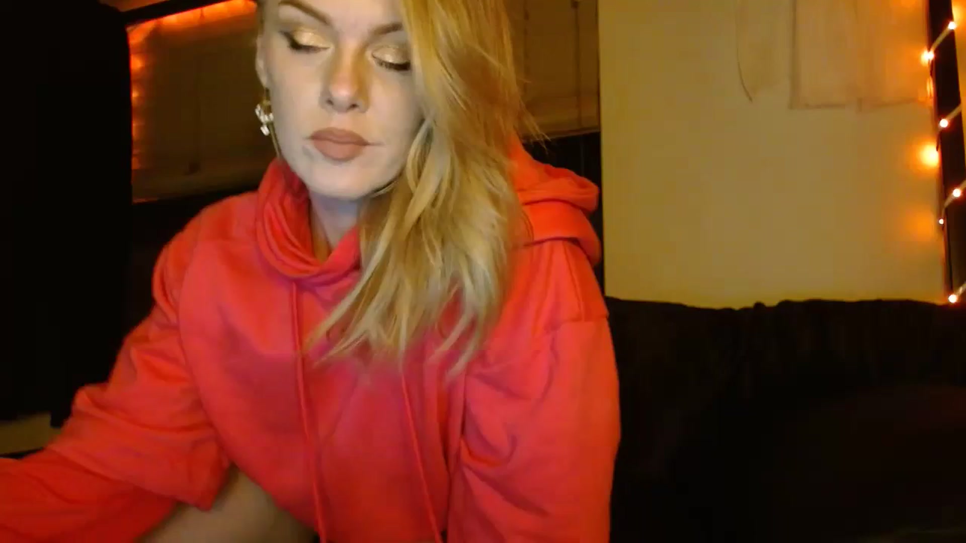 Gallery image thumbnail from AvaMonroe_'s myfreecams stream on, 09/24/2023, 11:19 image 1 of 20